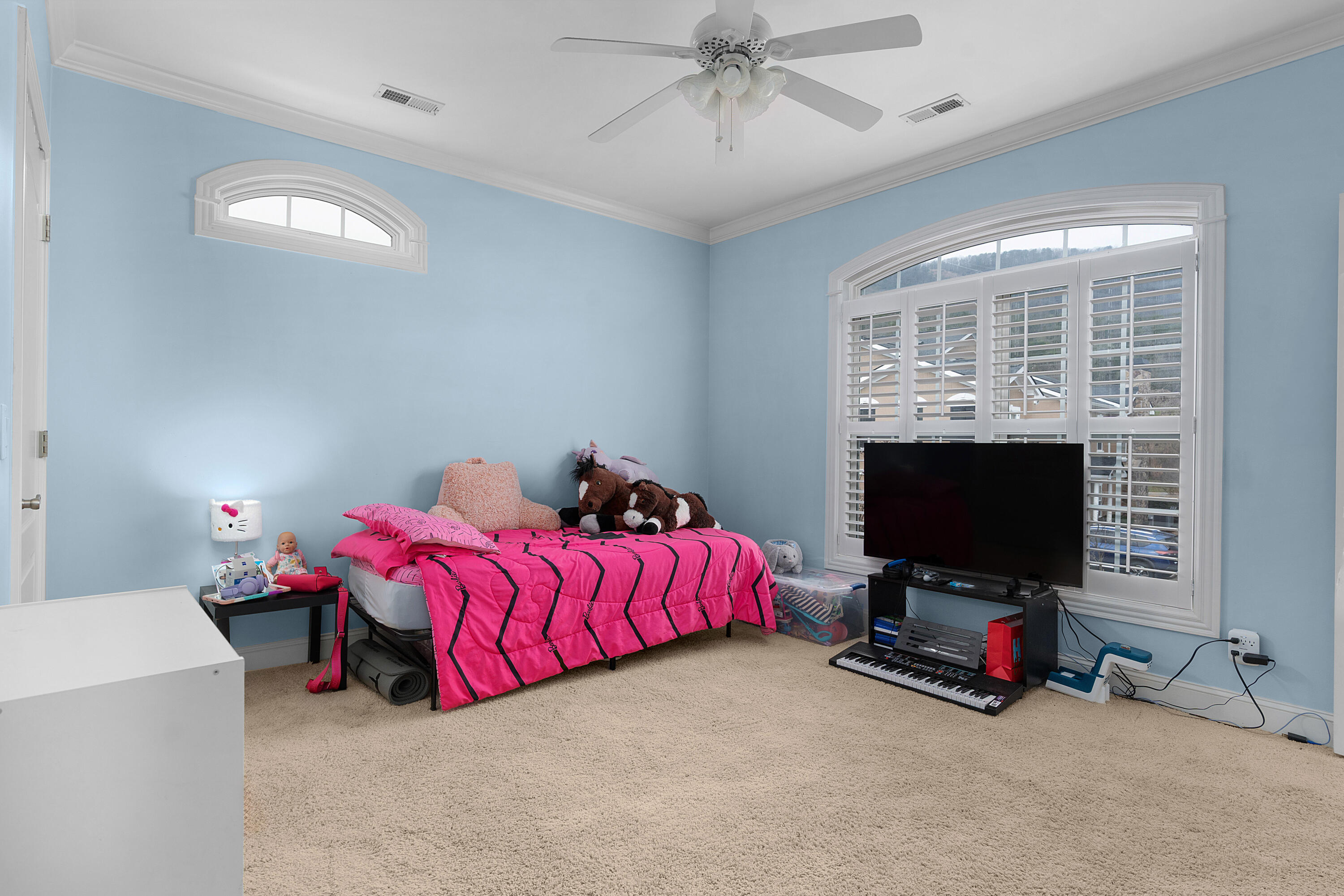 412 Renaissance Court