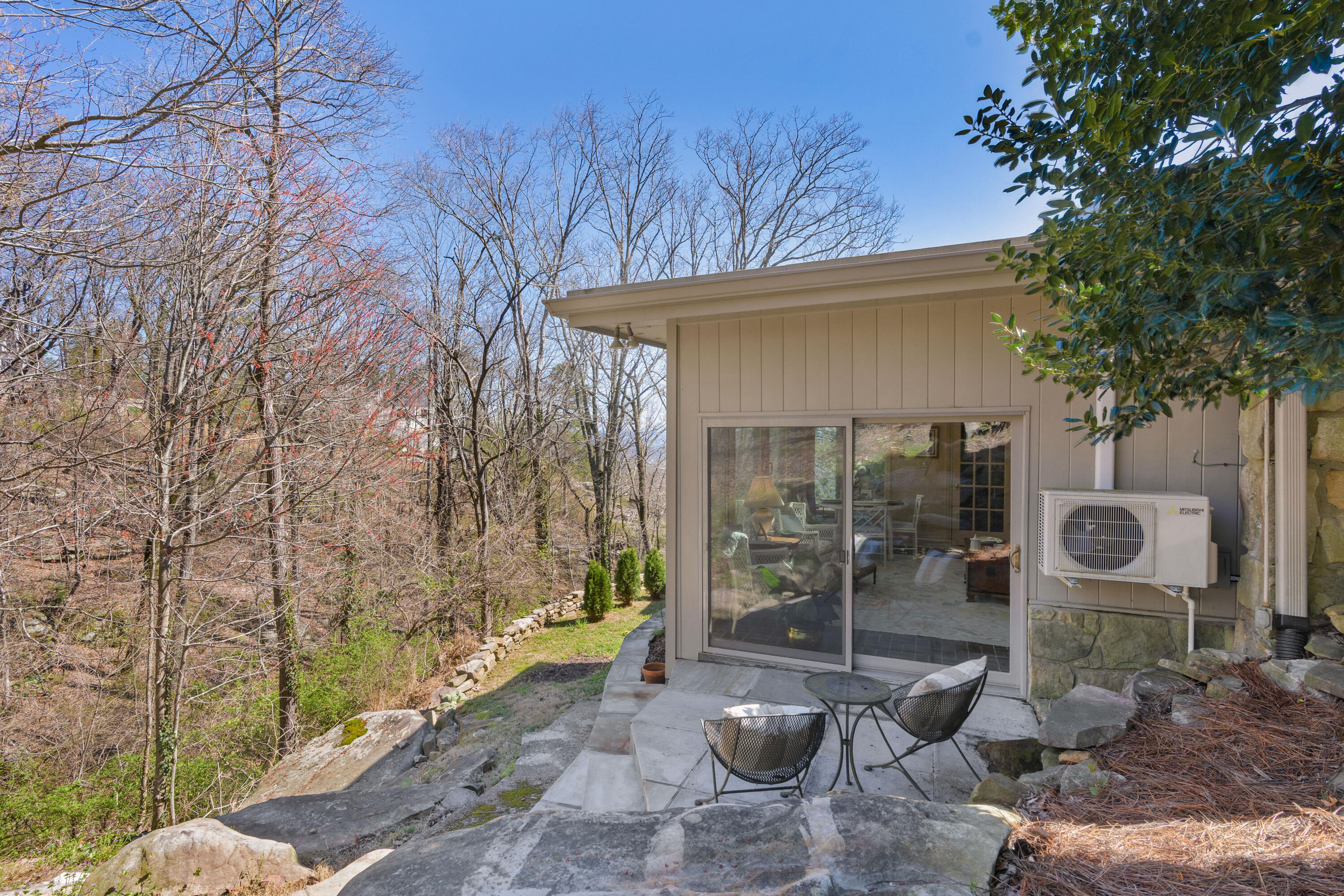 1001 Fleetwood Drive