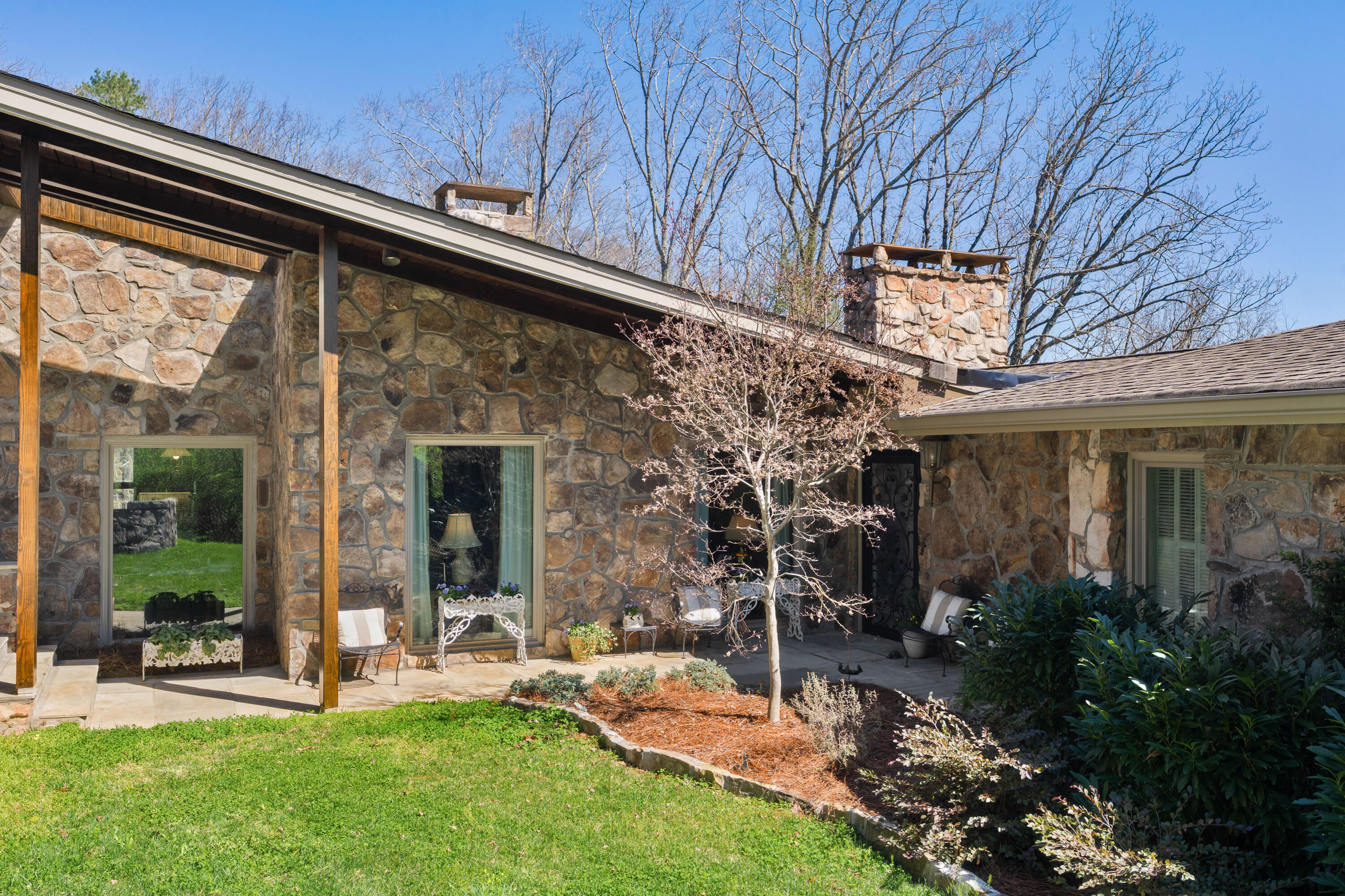 1001 Fleetwood Drive