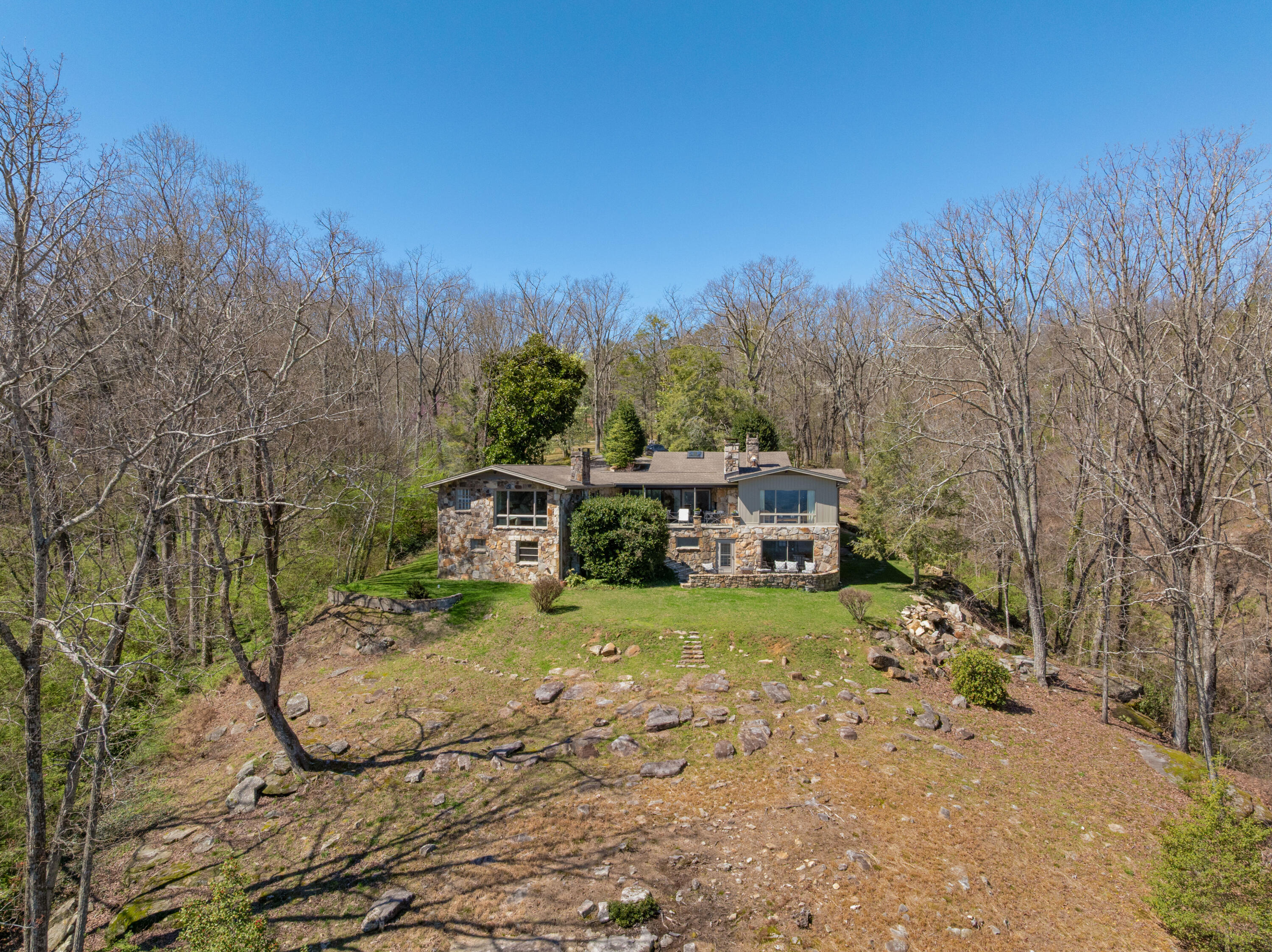1001 Fleetwood Drive