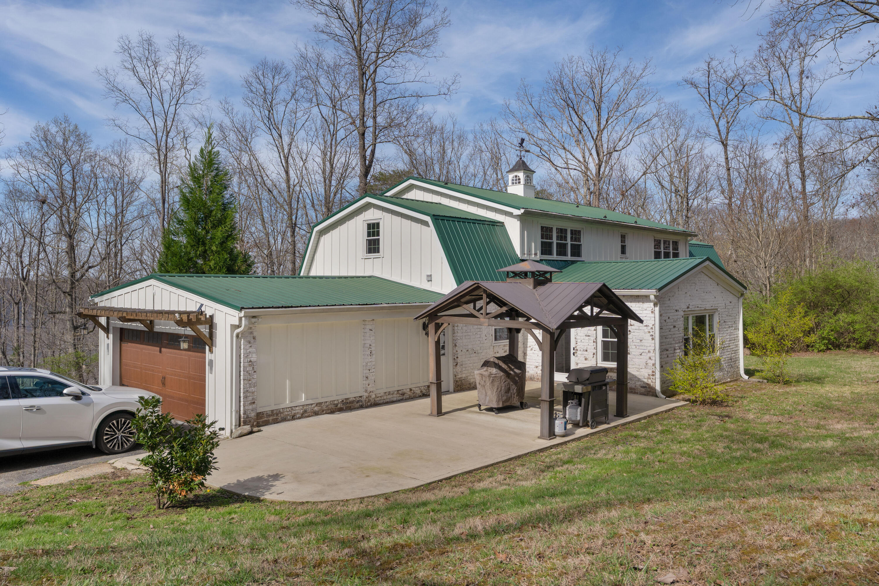 1022 River Bend Road