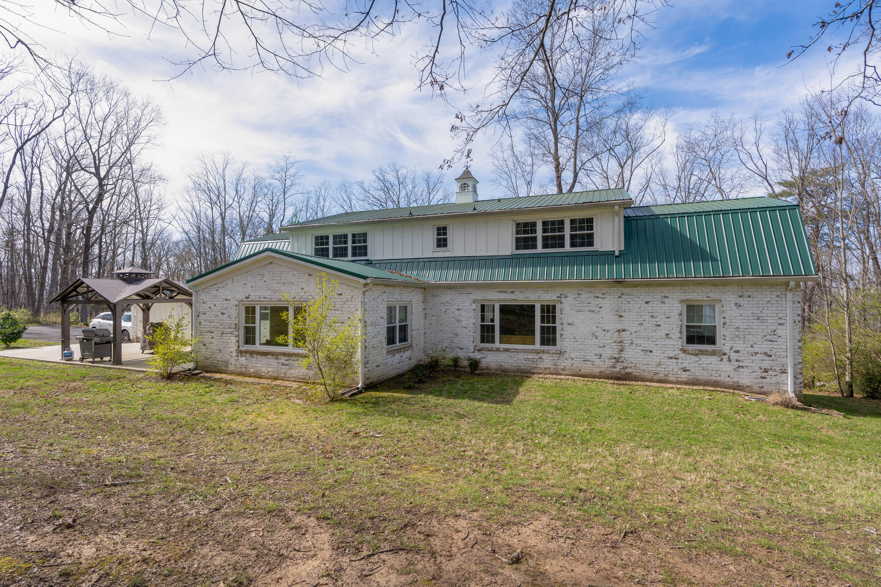 1022 River Bend Road