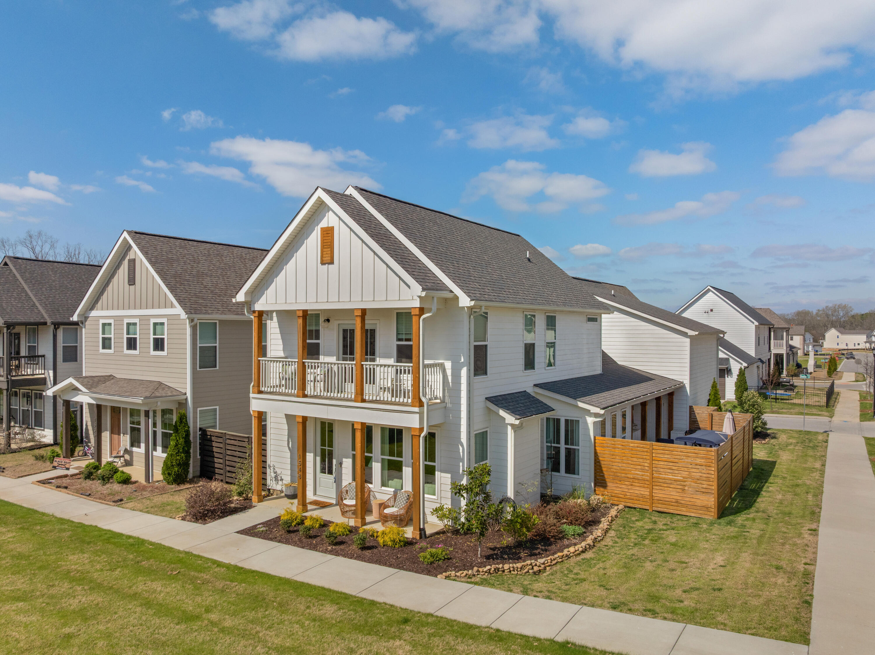 1548 Bourbon Way