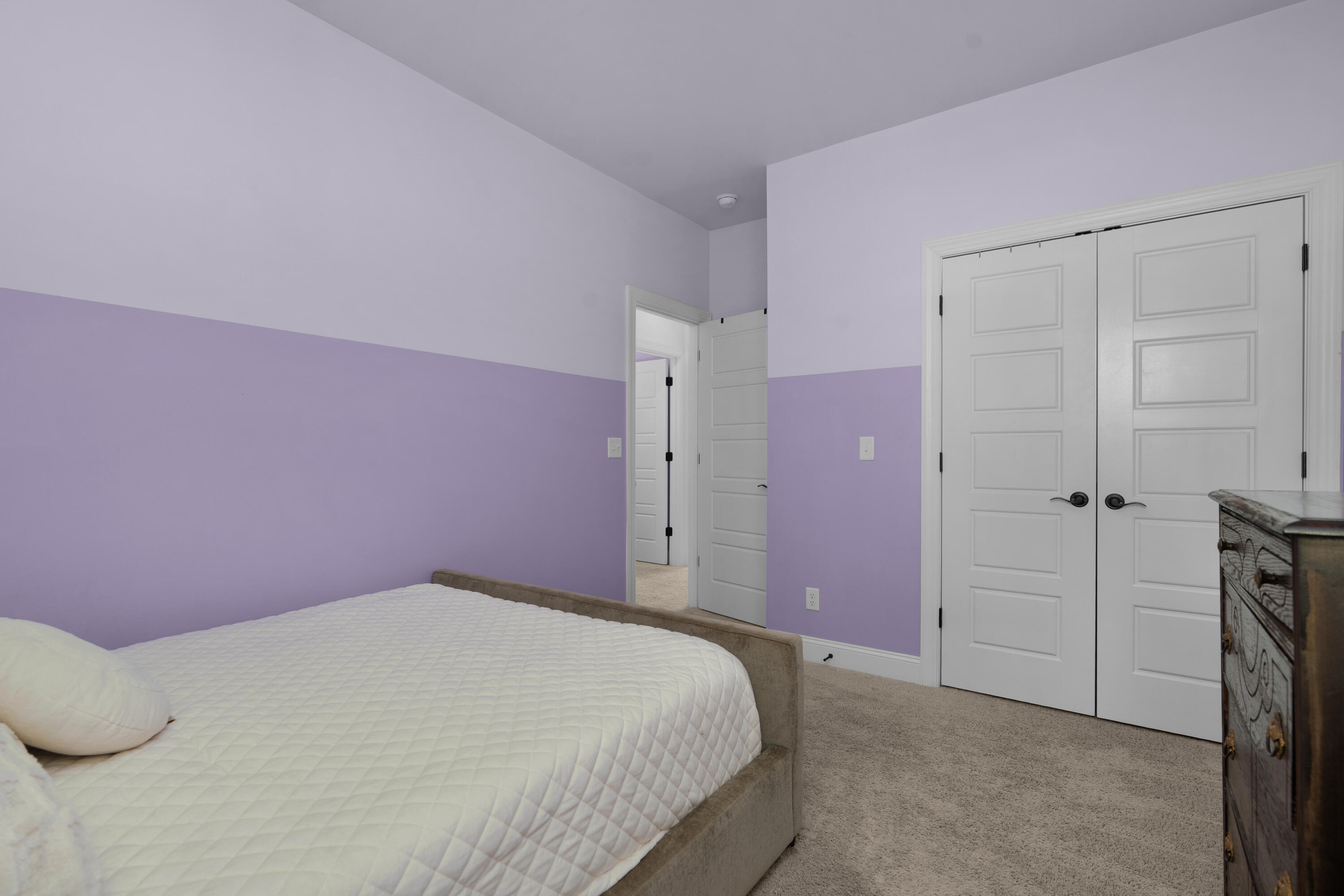 1548 Bourbon Way