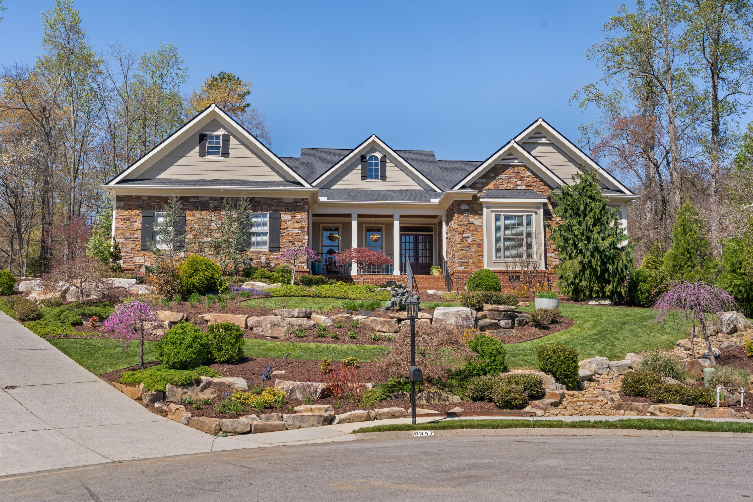 9347 Bronze Branch Lane