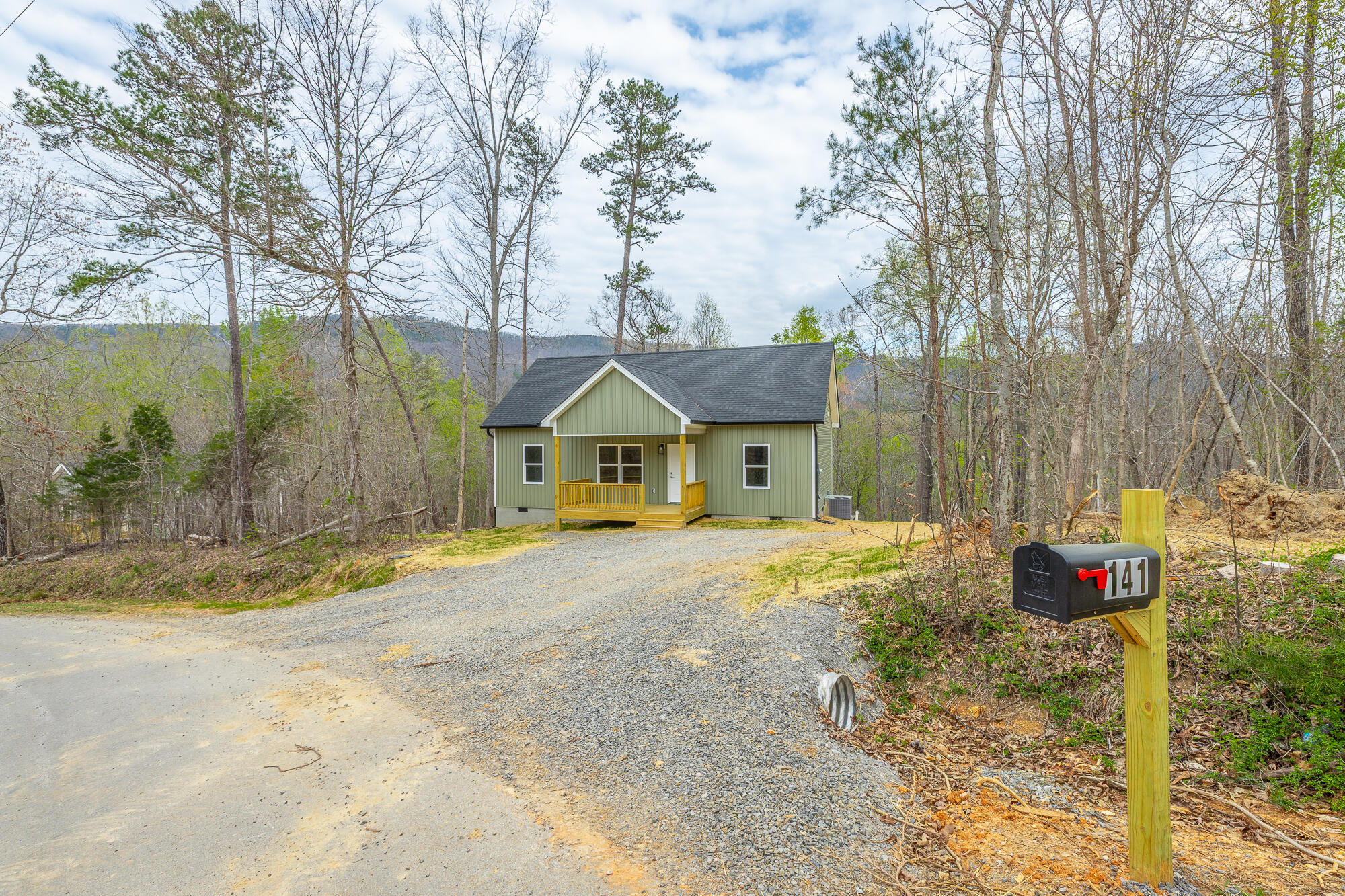 141 Pineway Circle