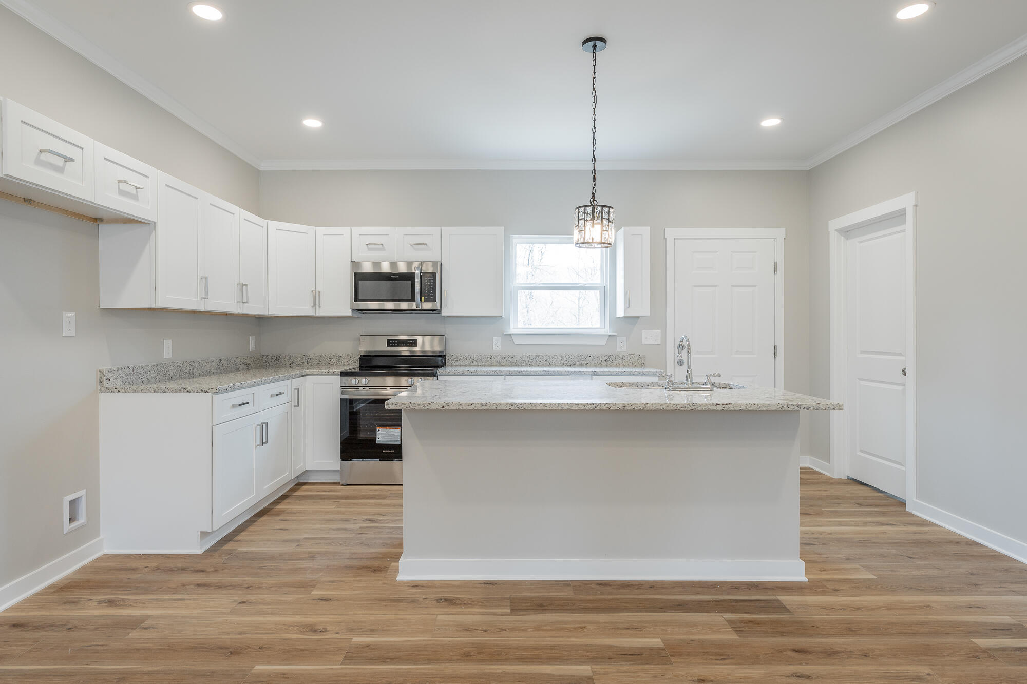 141 Pineway Circle
