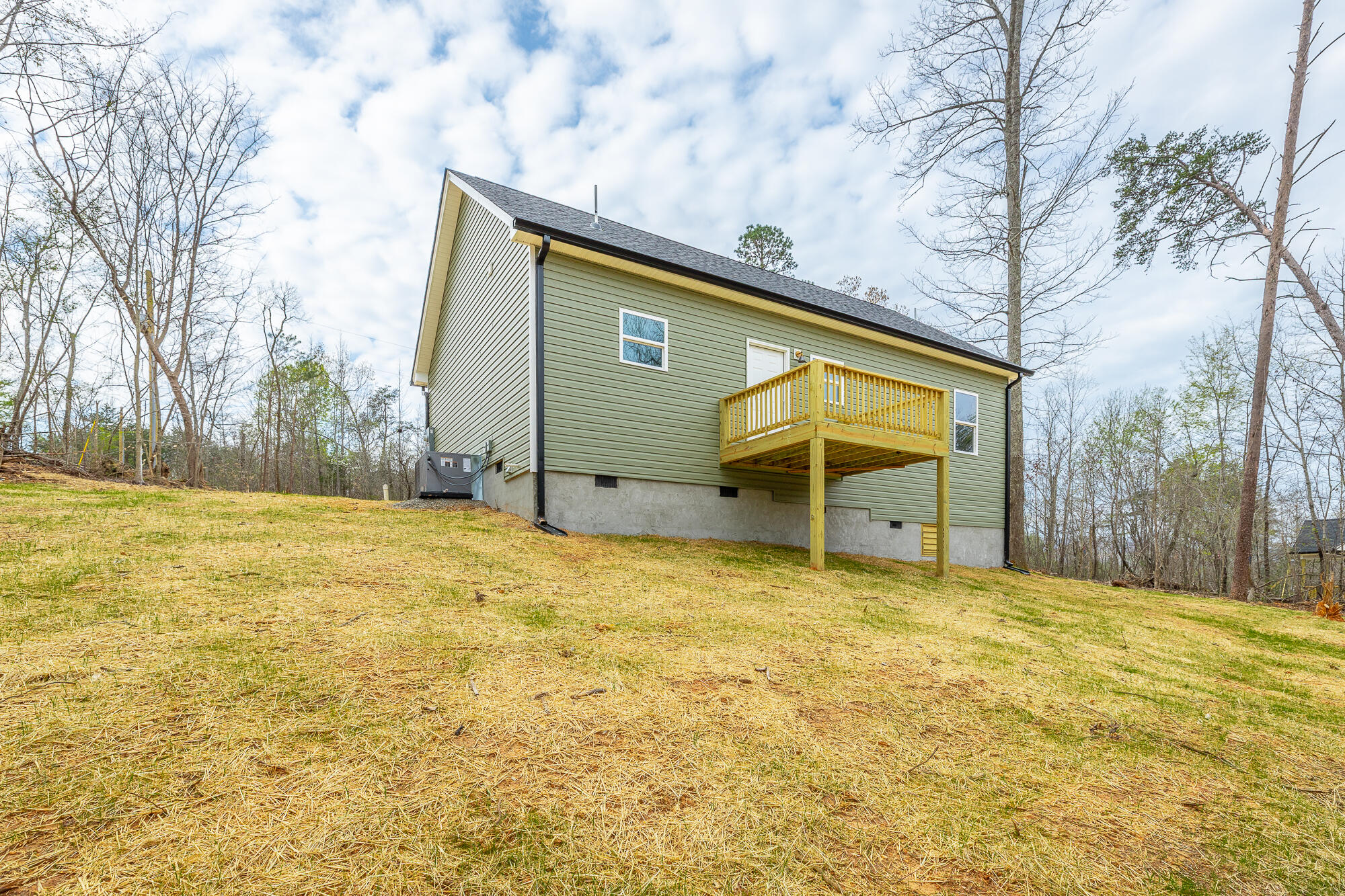 141 Pineway Circle