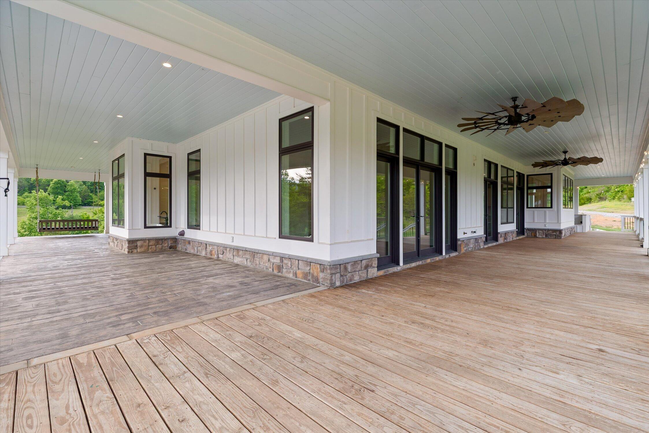 670 Maine Avenue
