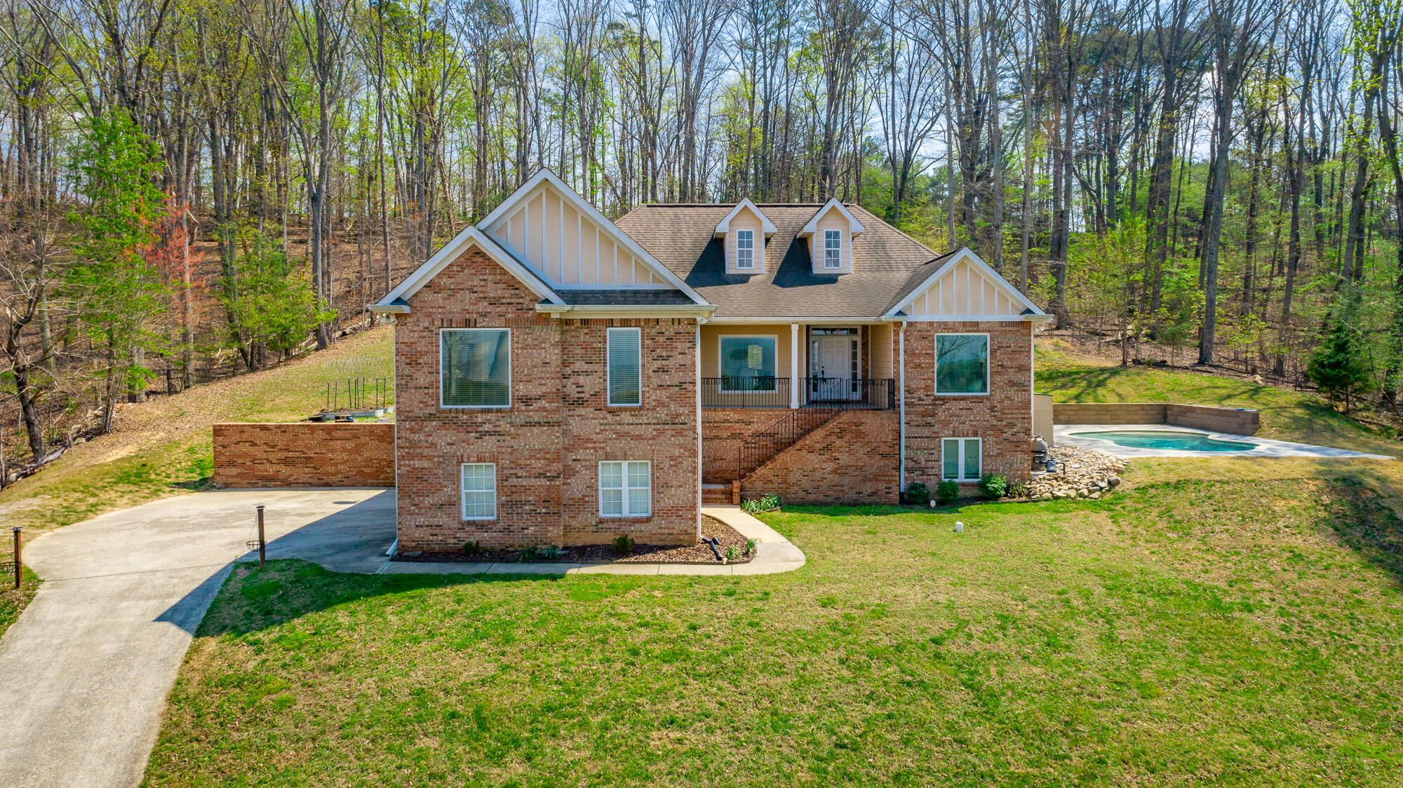 9768 Caseview Drive