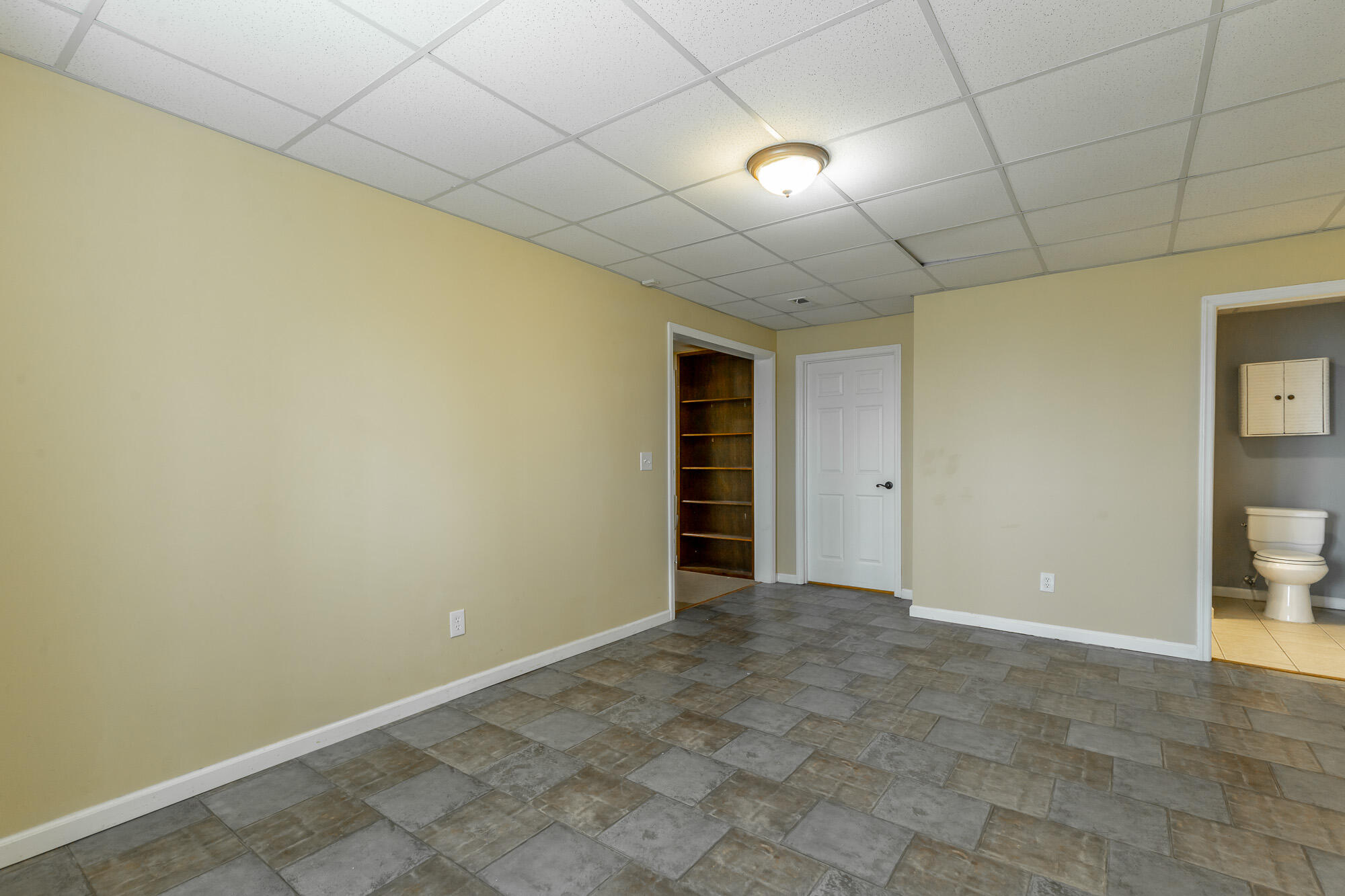 9768 Caseview Drive