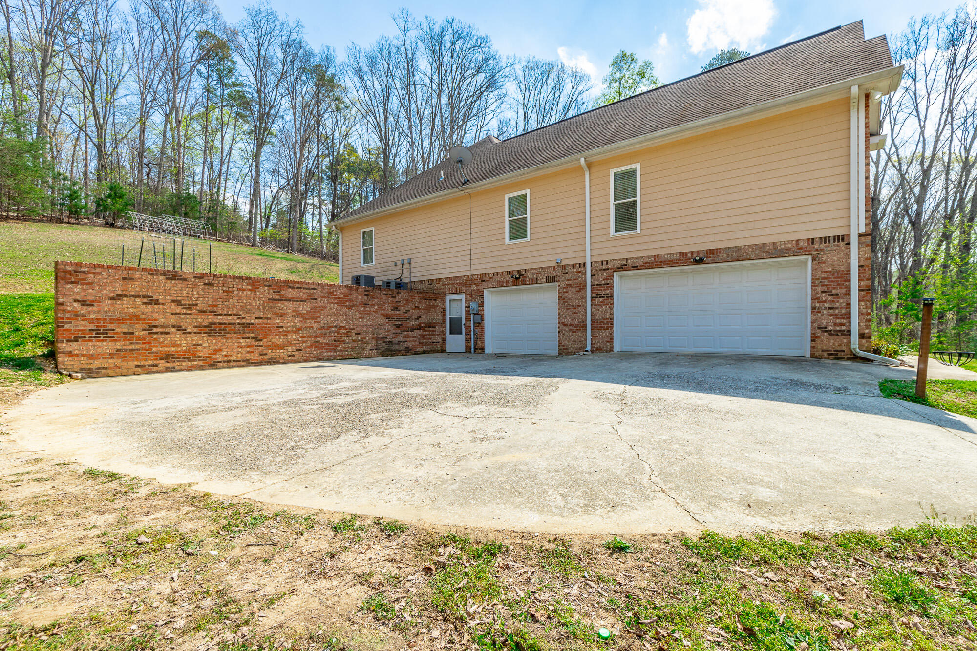 9768 Caseview Drive