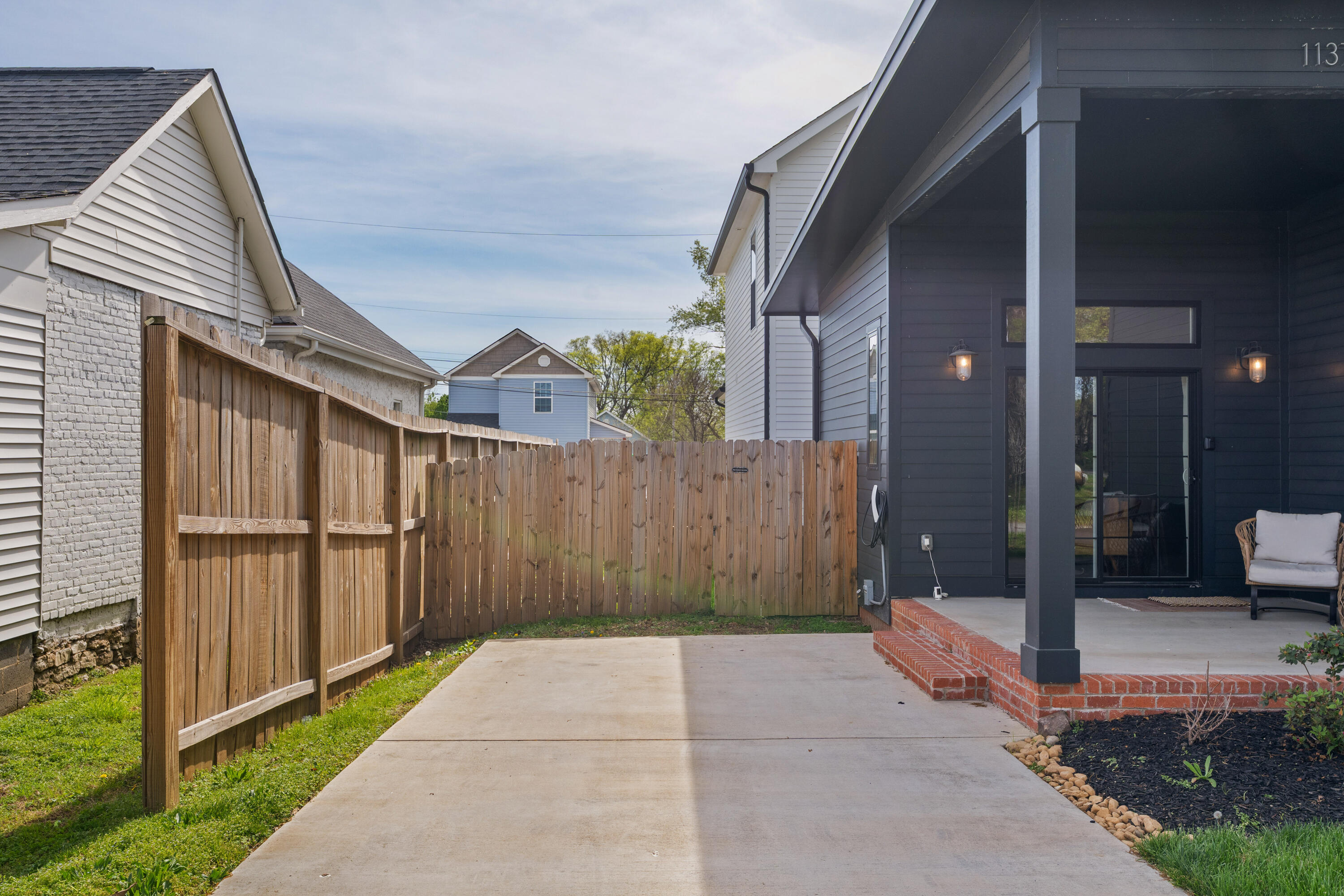 1137 Pierce Avenue