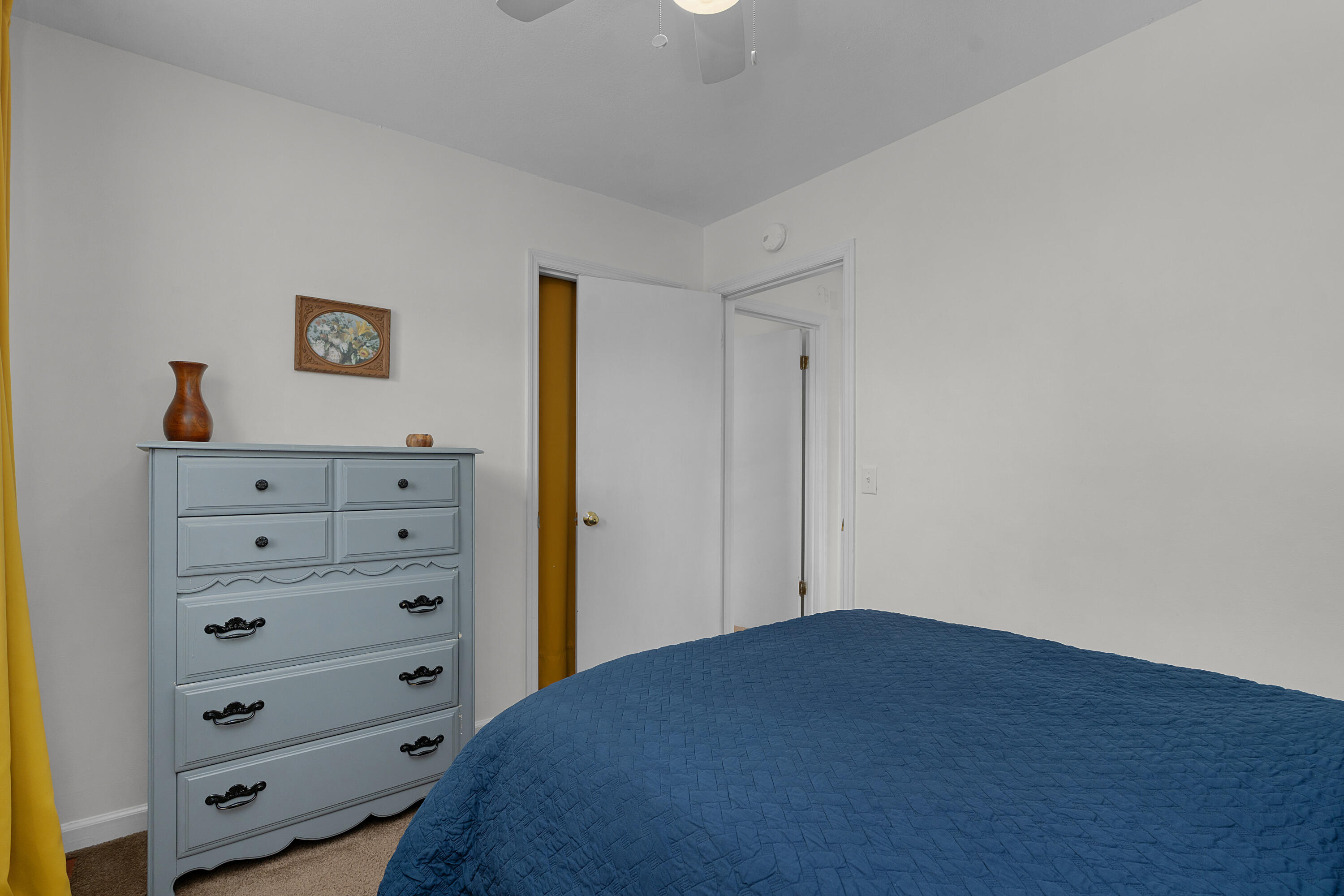 1701 Roberts Place