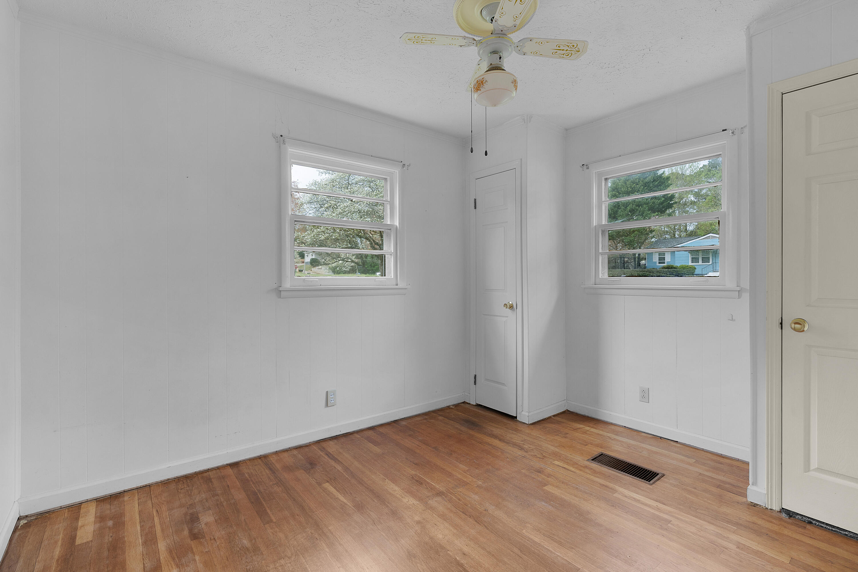 4606 Beverly Kay Drive