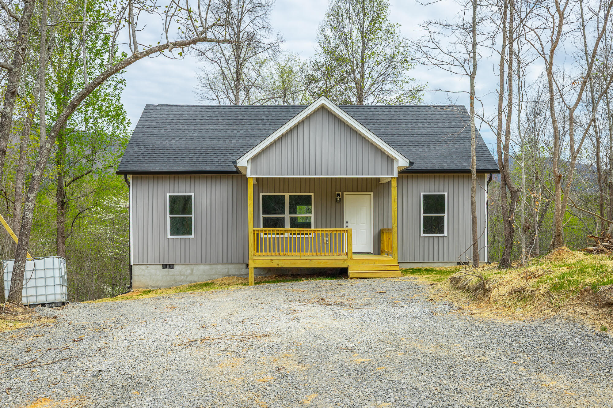 107 Pineway Circle