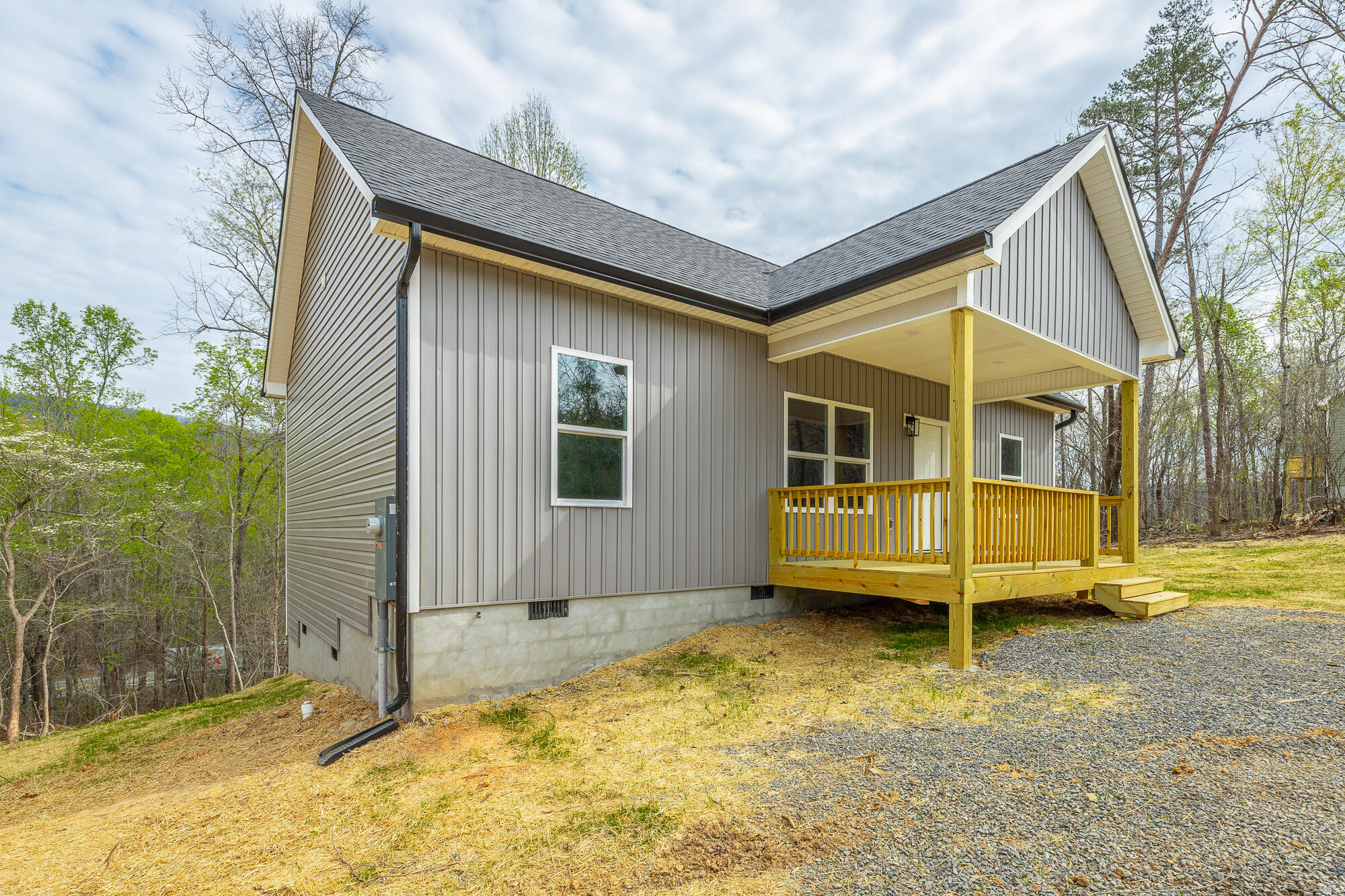 107 Pineway Circle