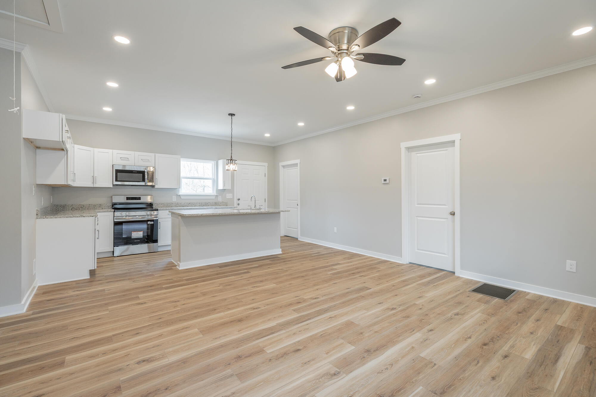 107 Pineway Circle