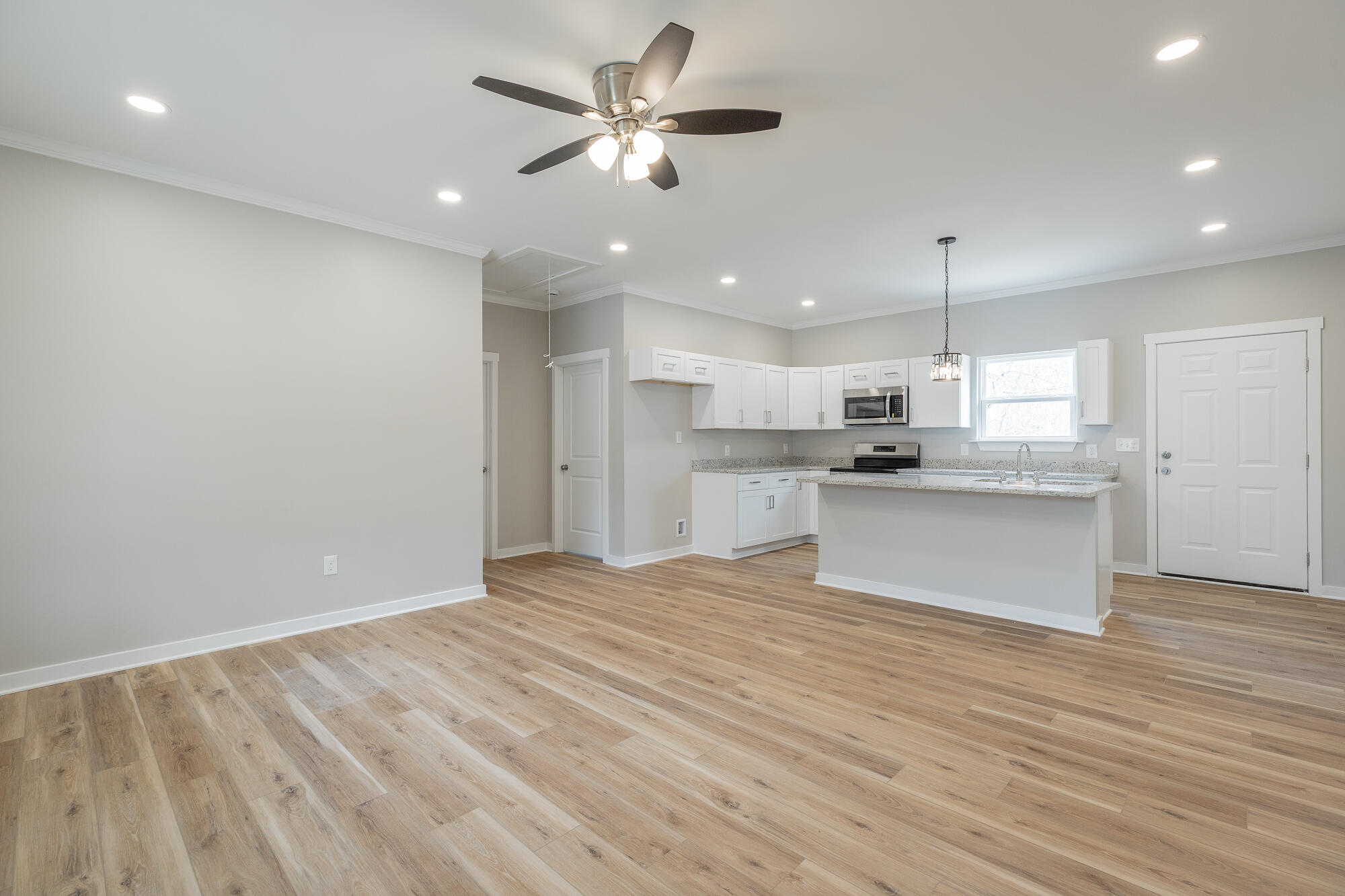 107 Pineway Circle
