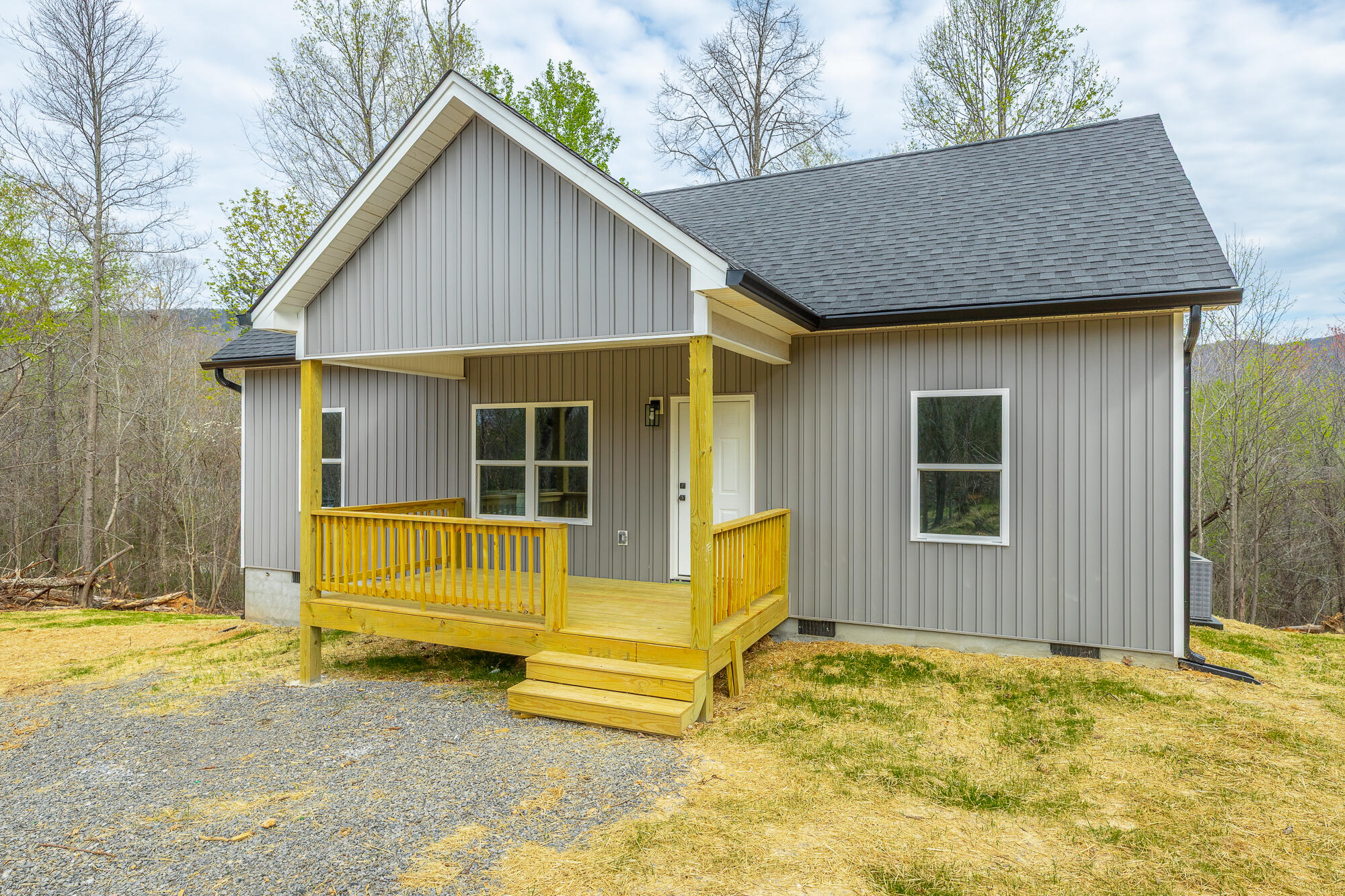 107 Pineway Circle