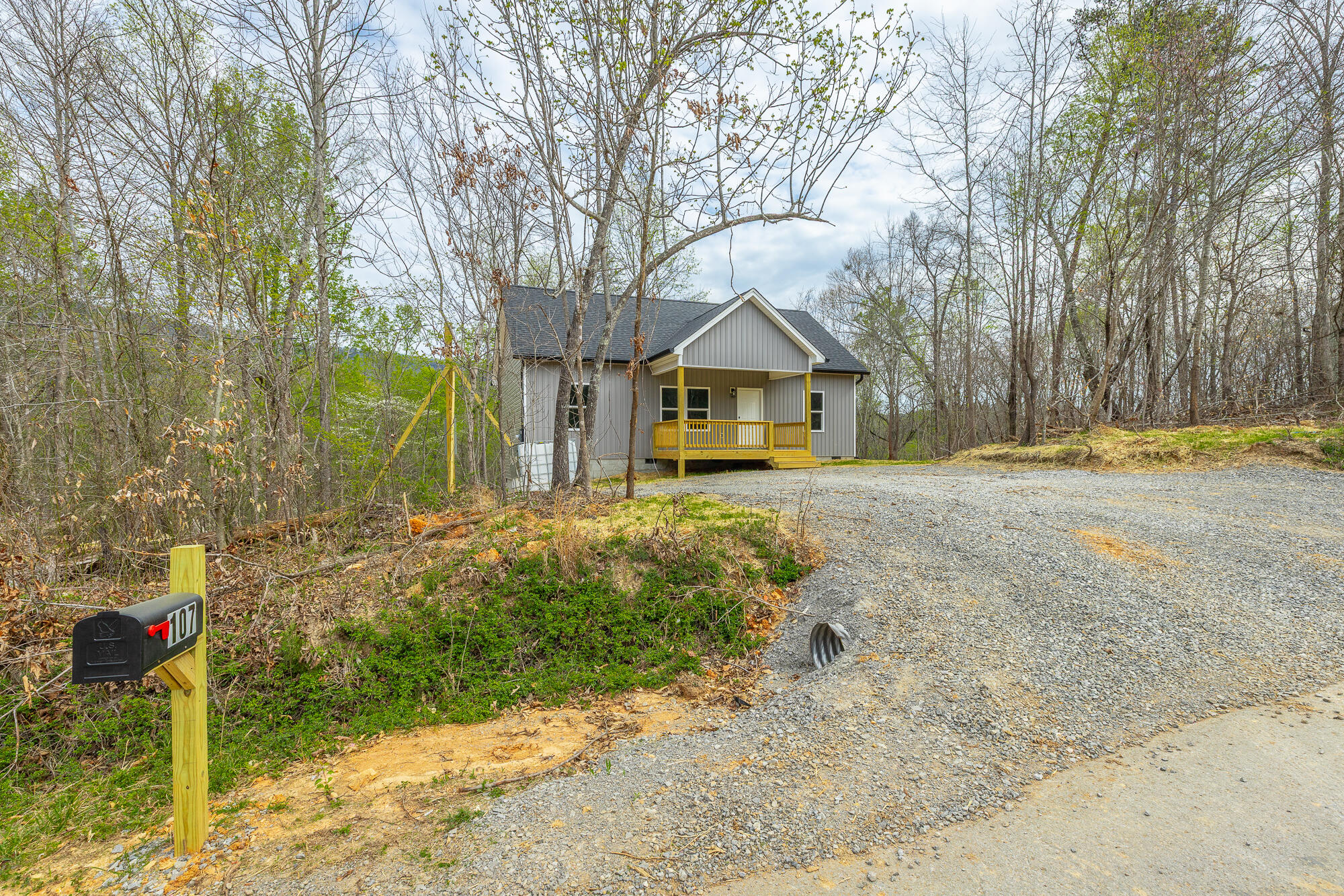 107 Pineway Circle