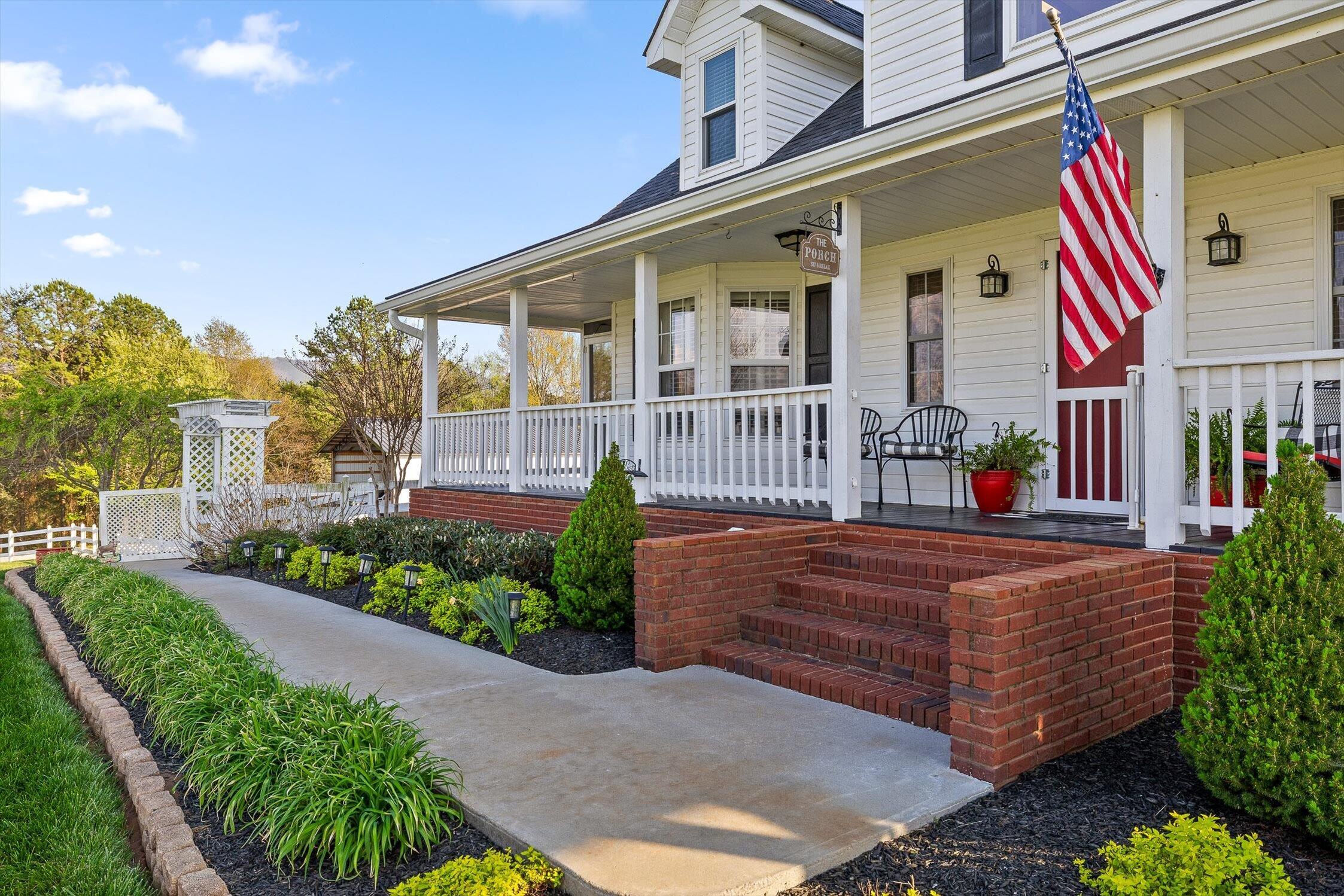 153 Bishop Lane