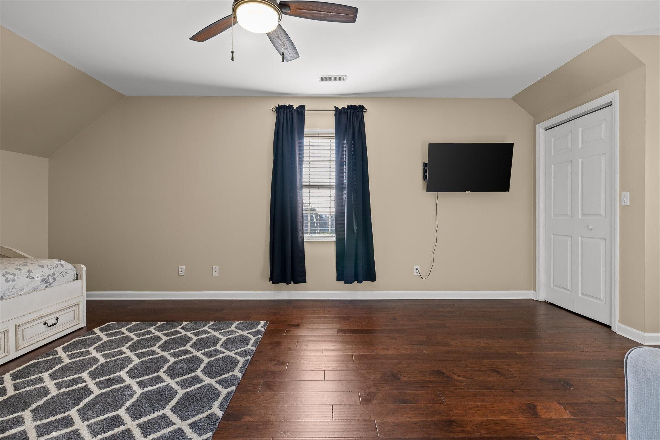 153 Bishop Lane