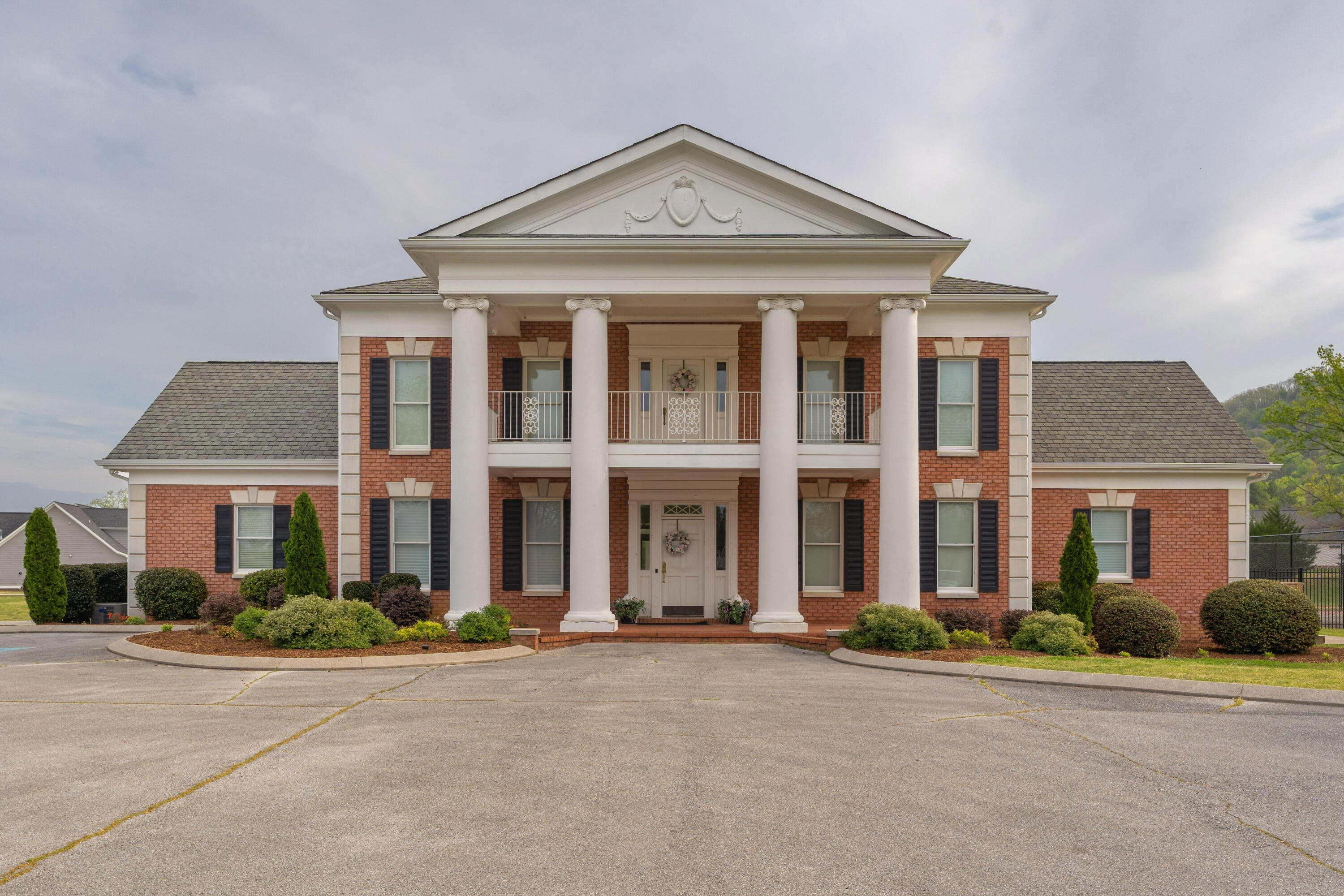 9089 Silver Maple Drive