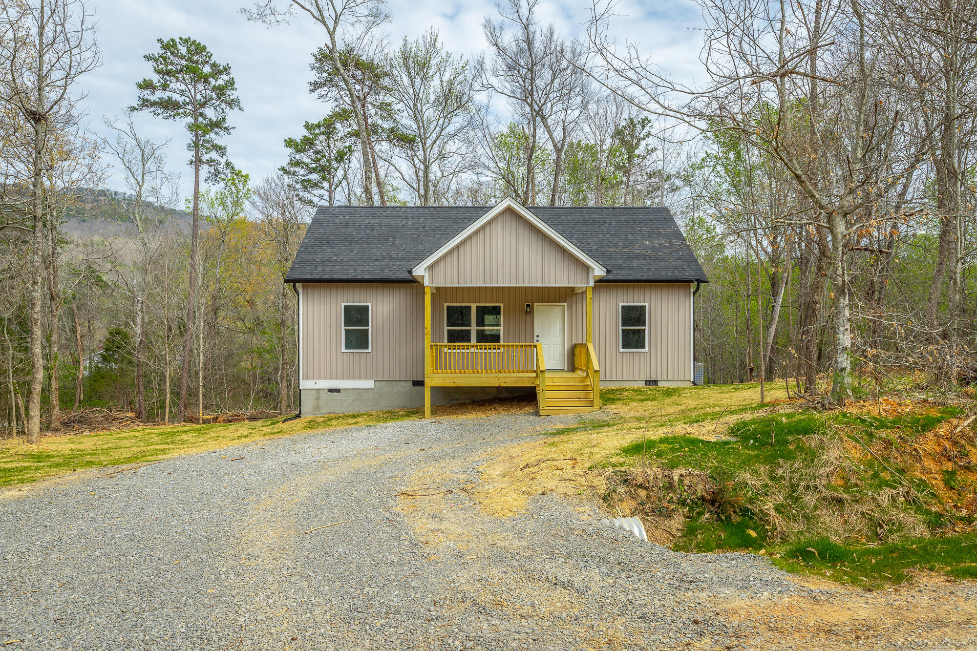77 Pineway Circle