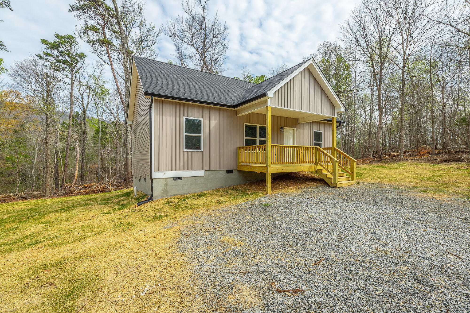 77 Pineway Circle