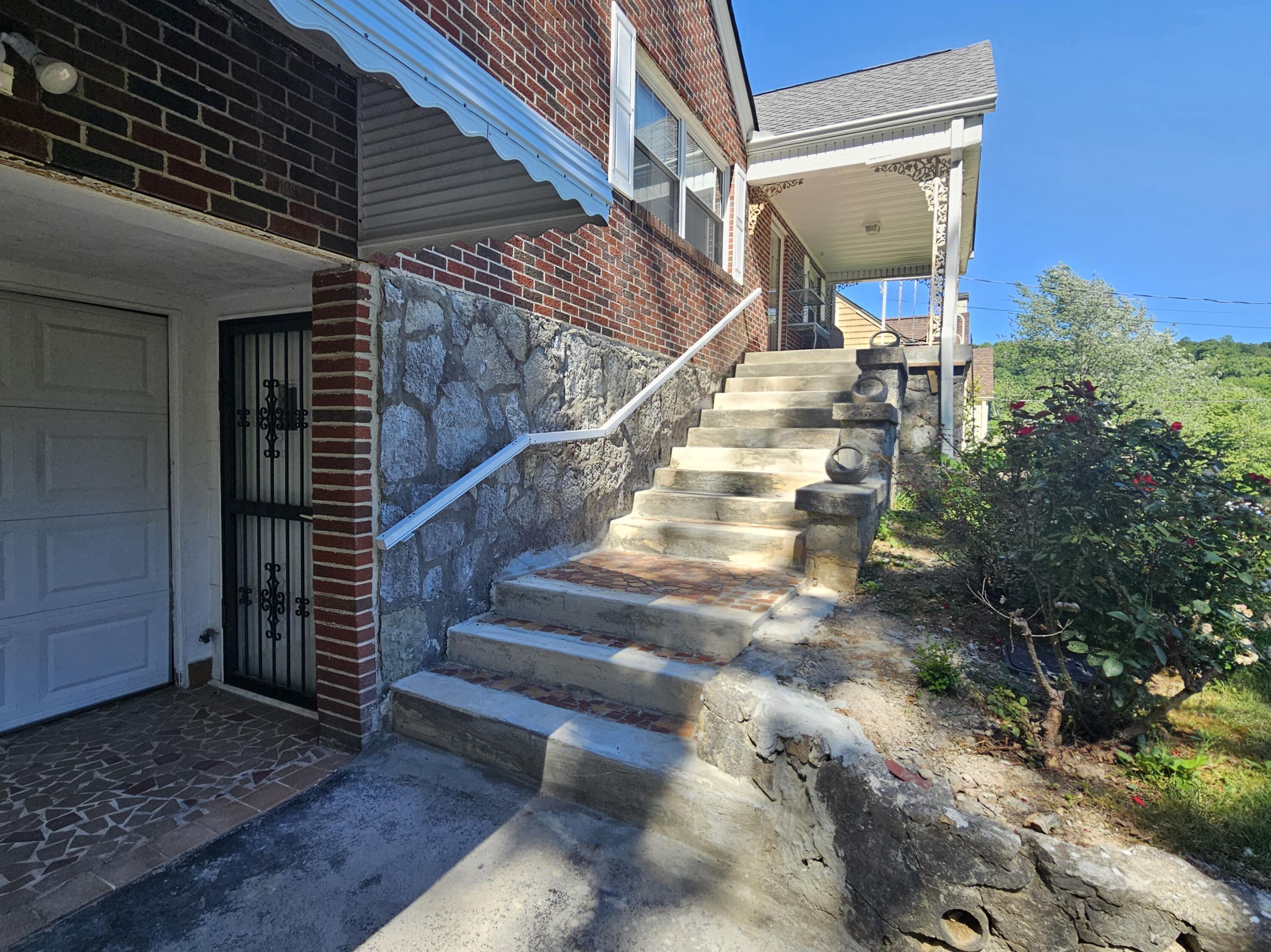110 Forsythe Street