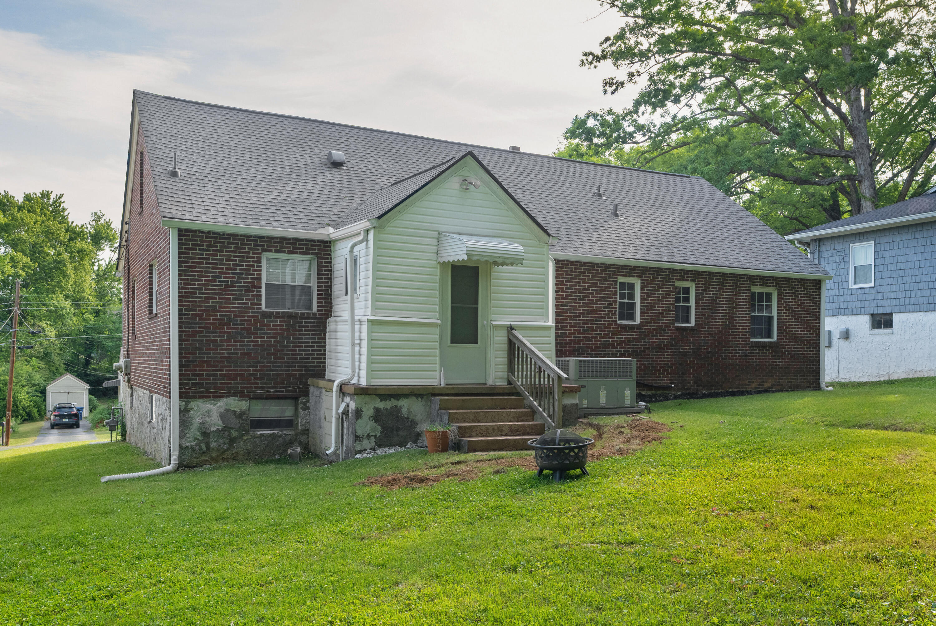 110 Forsythe Street