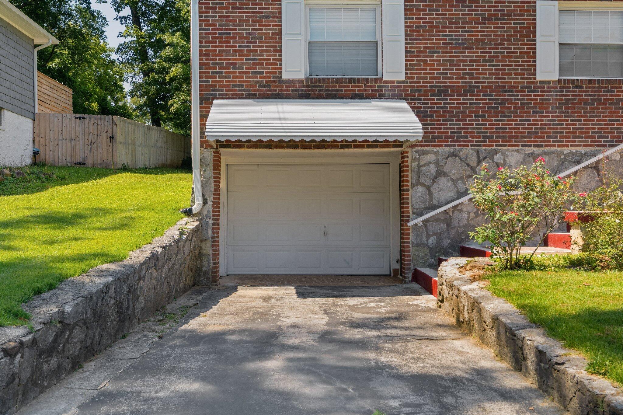 110 Forsythe Street