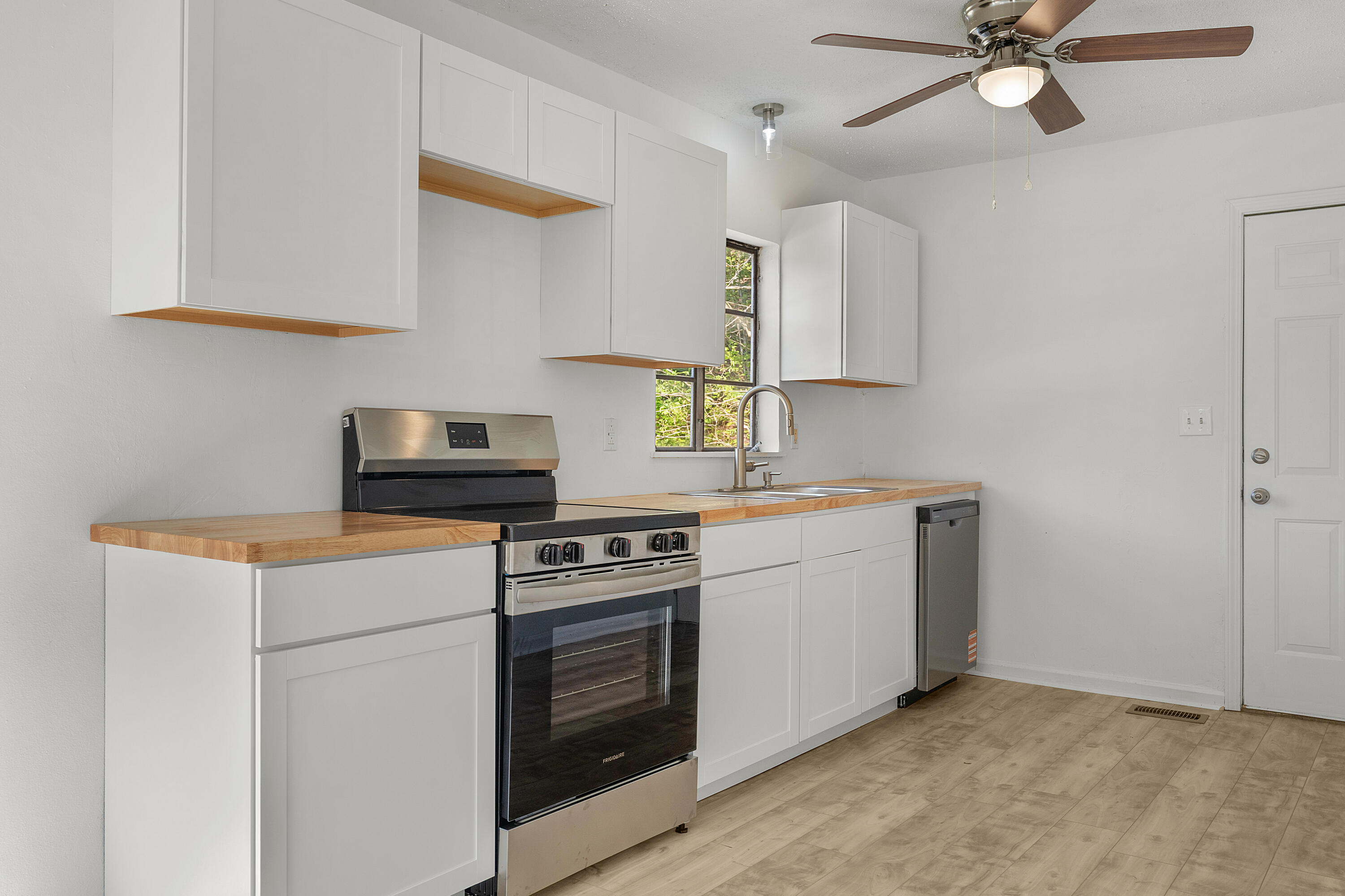 1631 Dogwood Drive