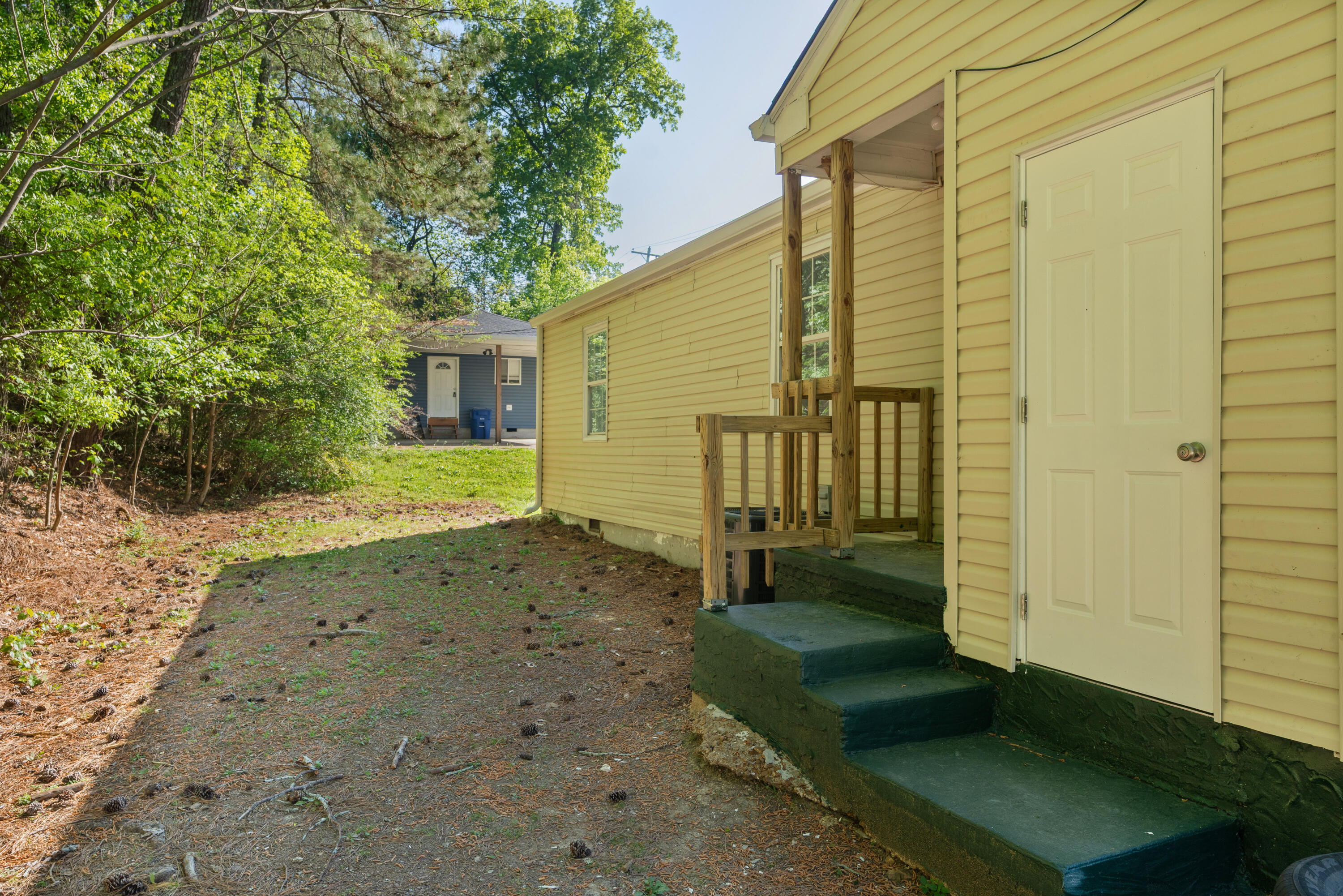 1631 Dogwood Drive