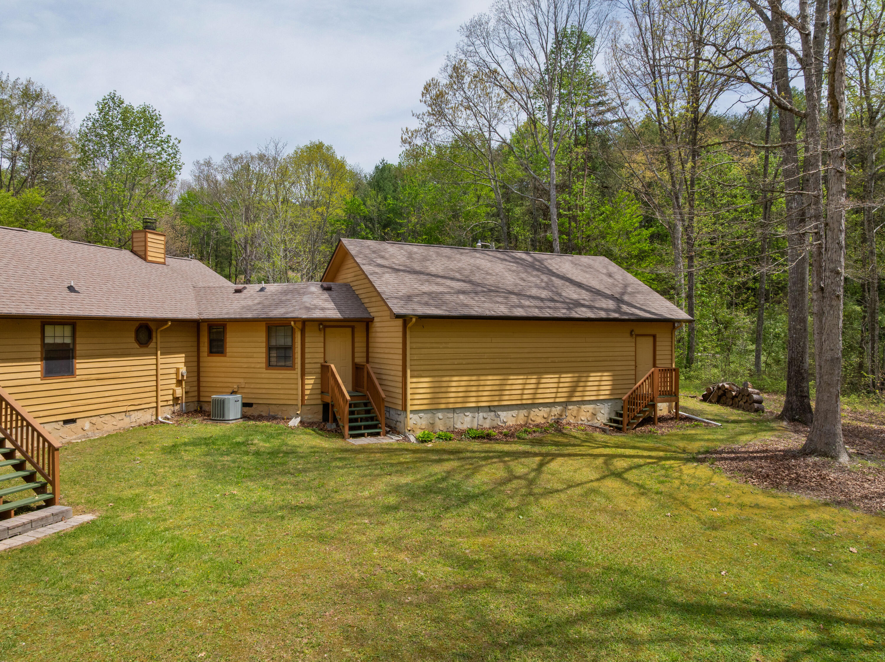 420 Dixie Lane