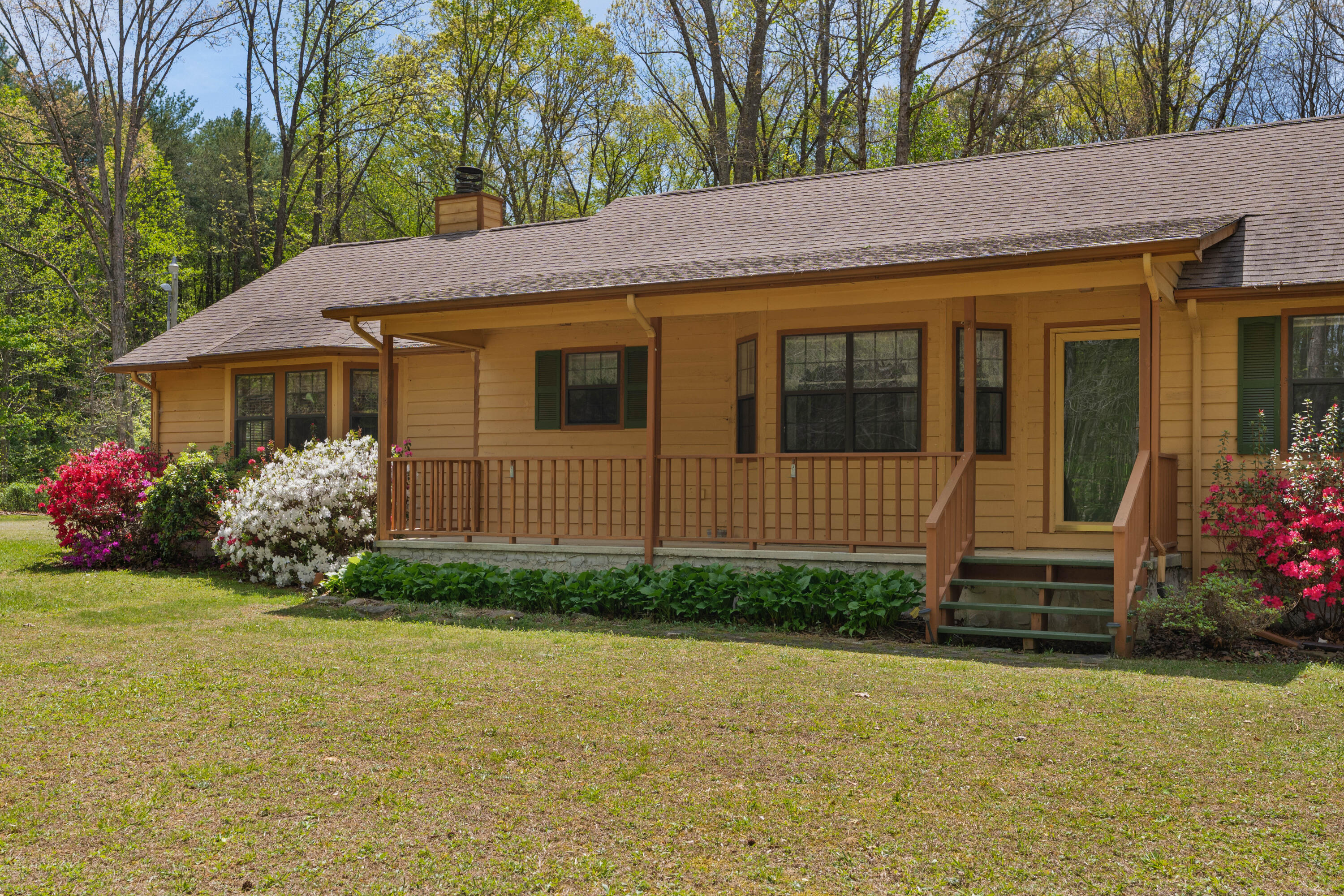 420 Dixie Lane