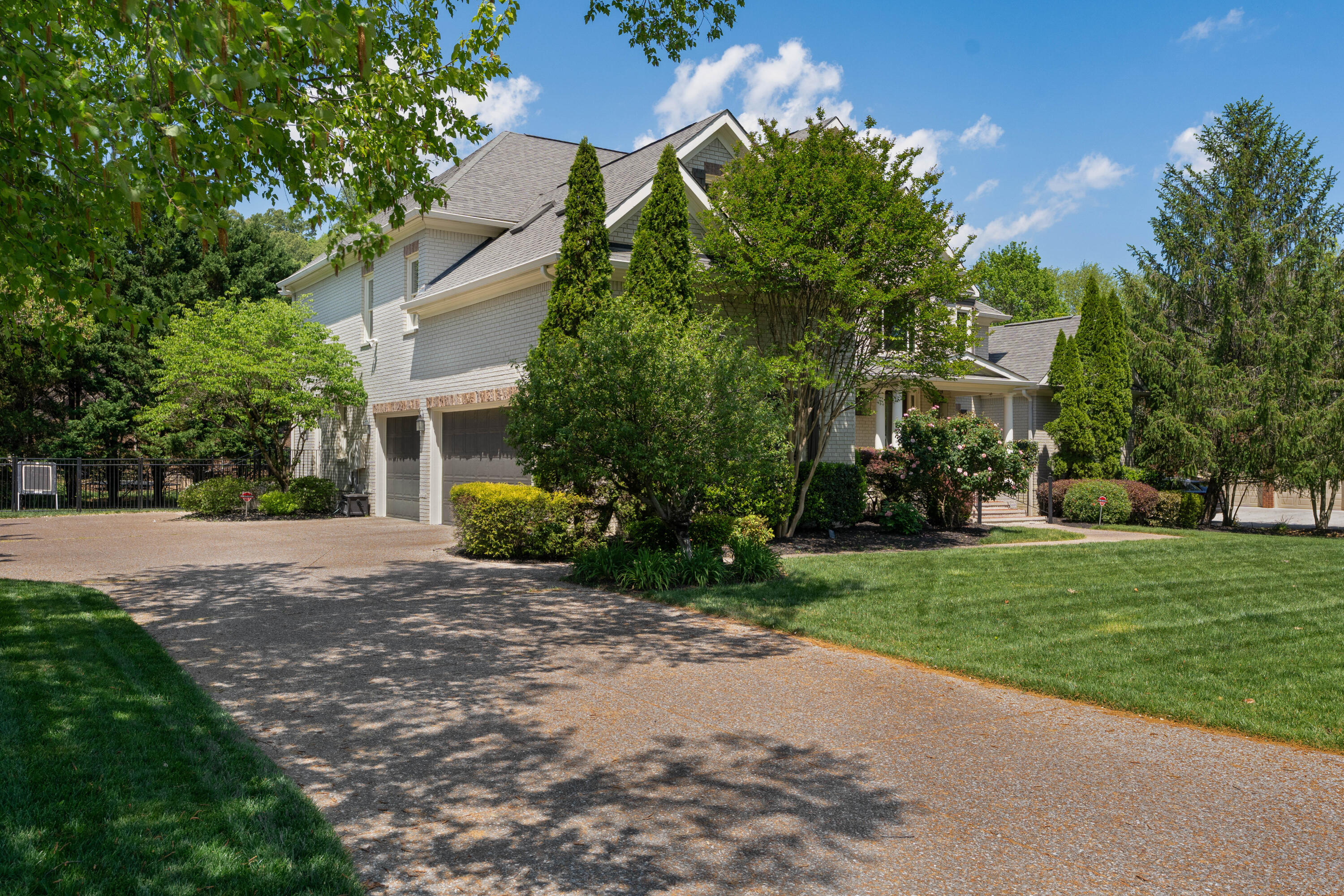 1282 Enclave Road