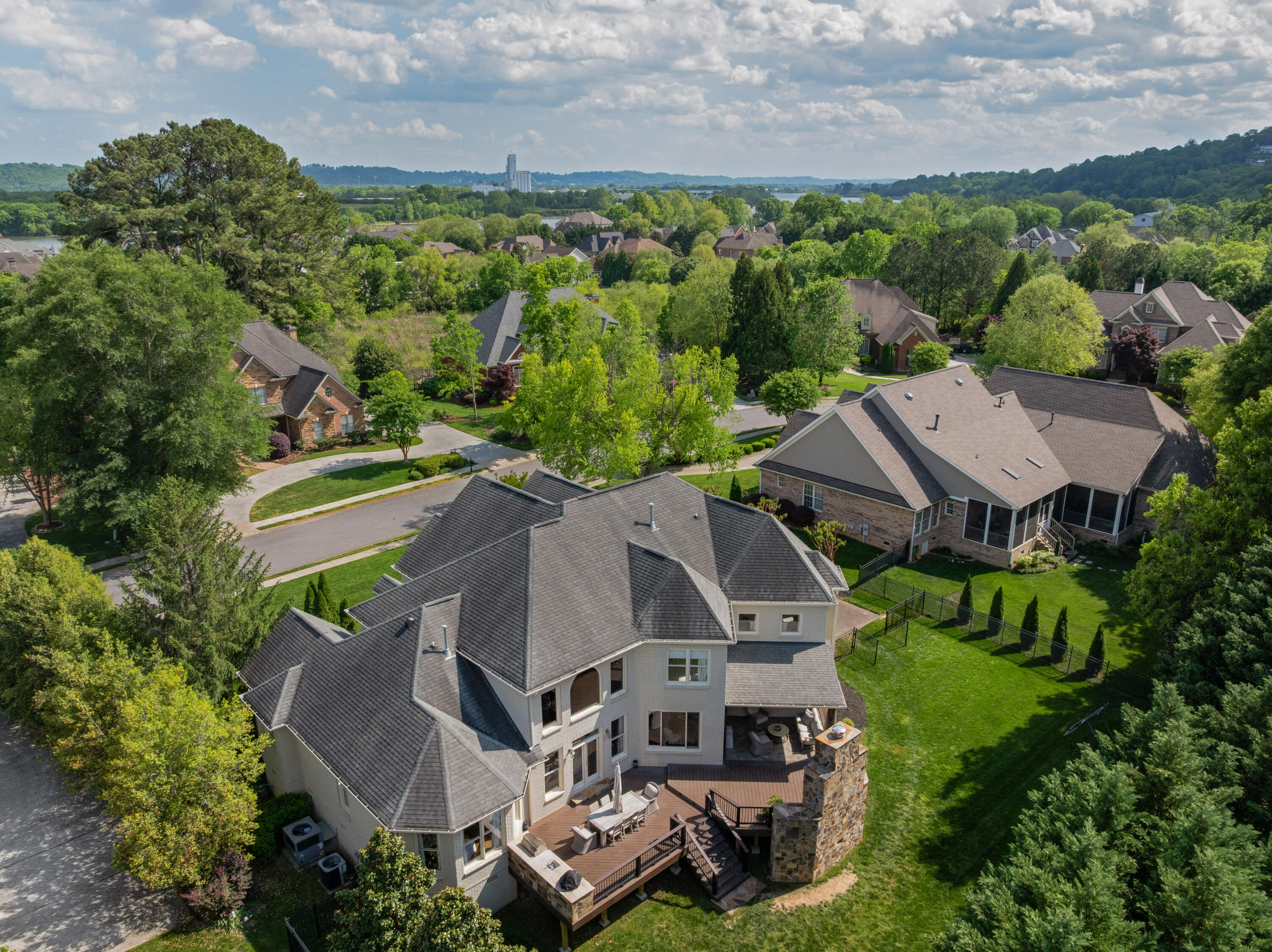 1282 Enclave Road