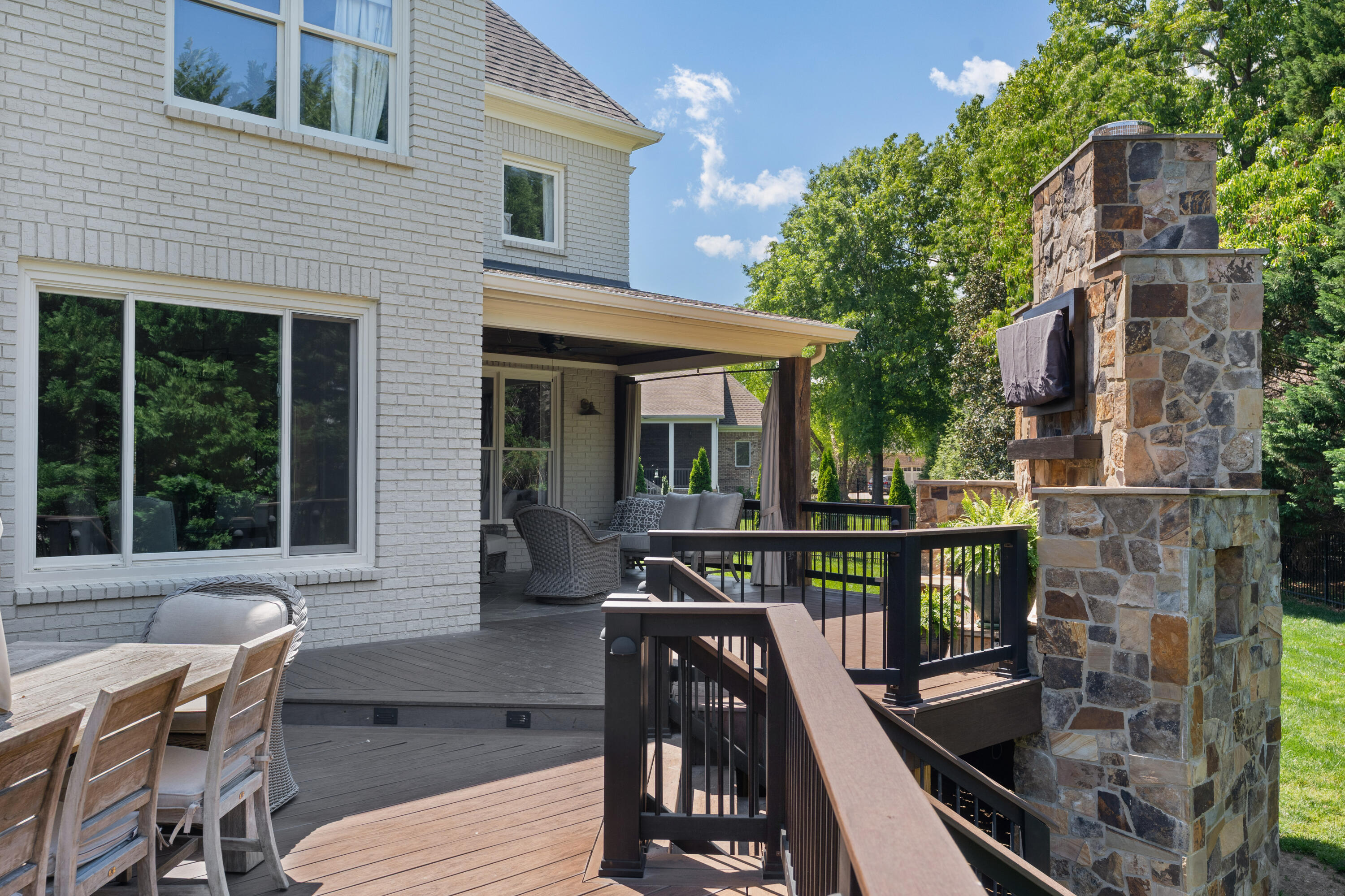 1282 Enclave Road