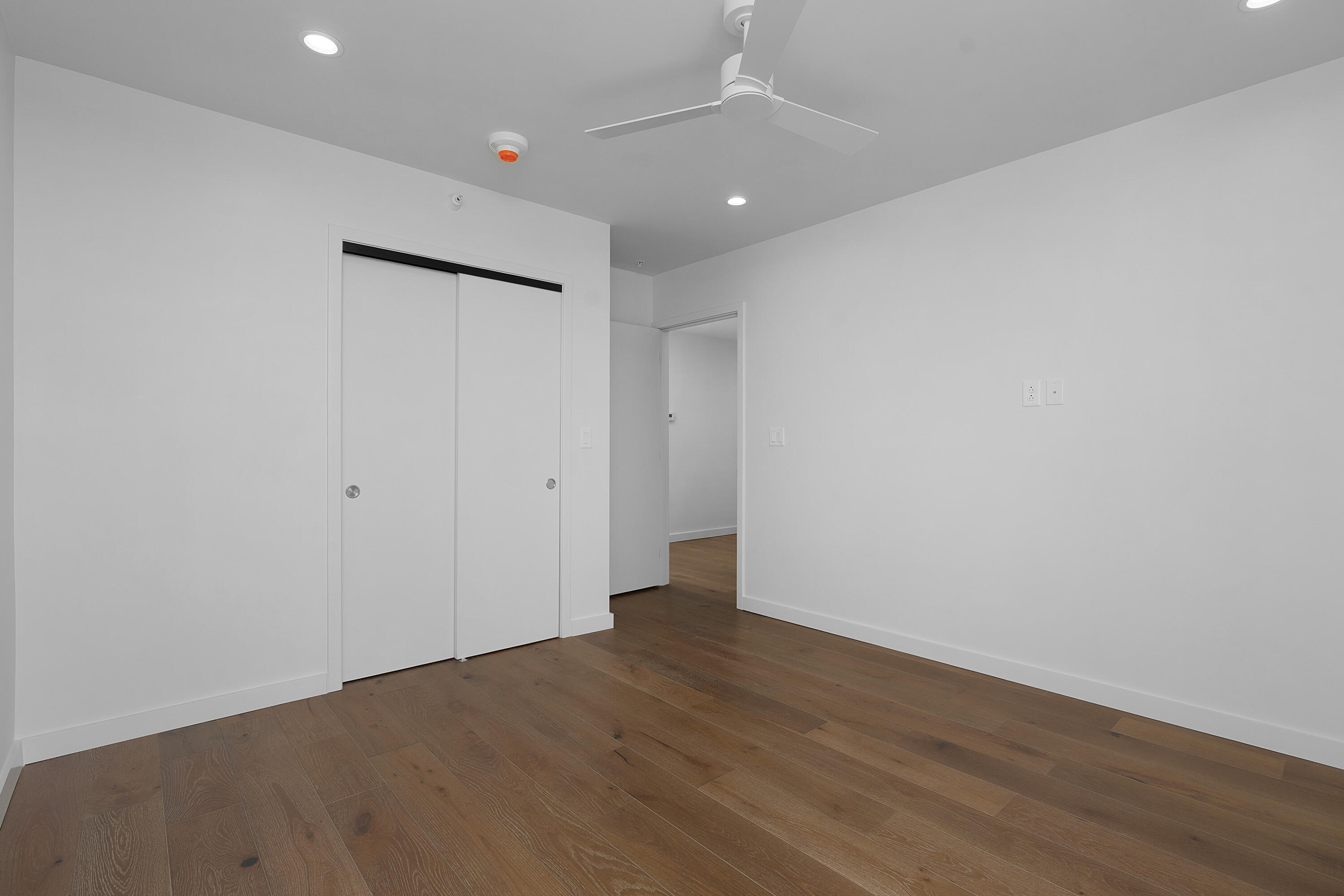 1939 Central Avenue, 429