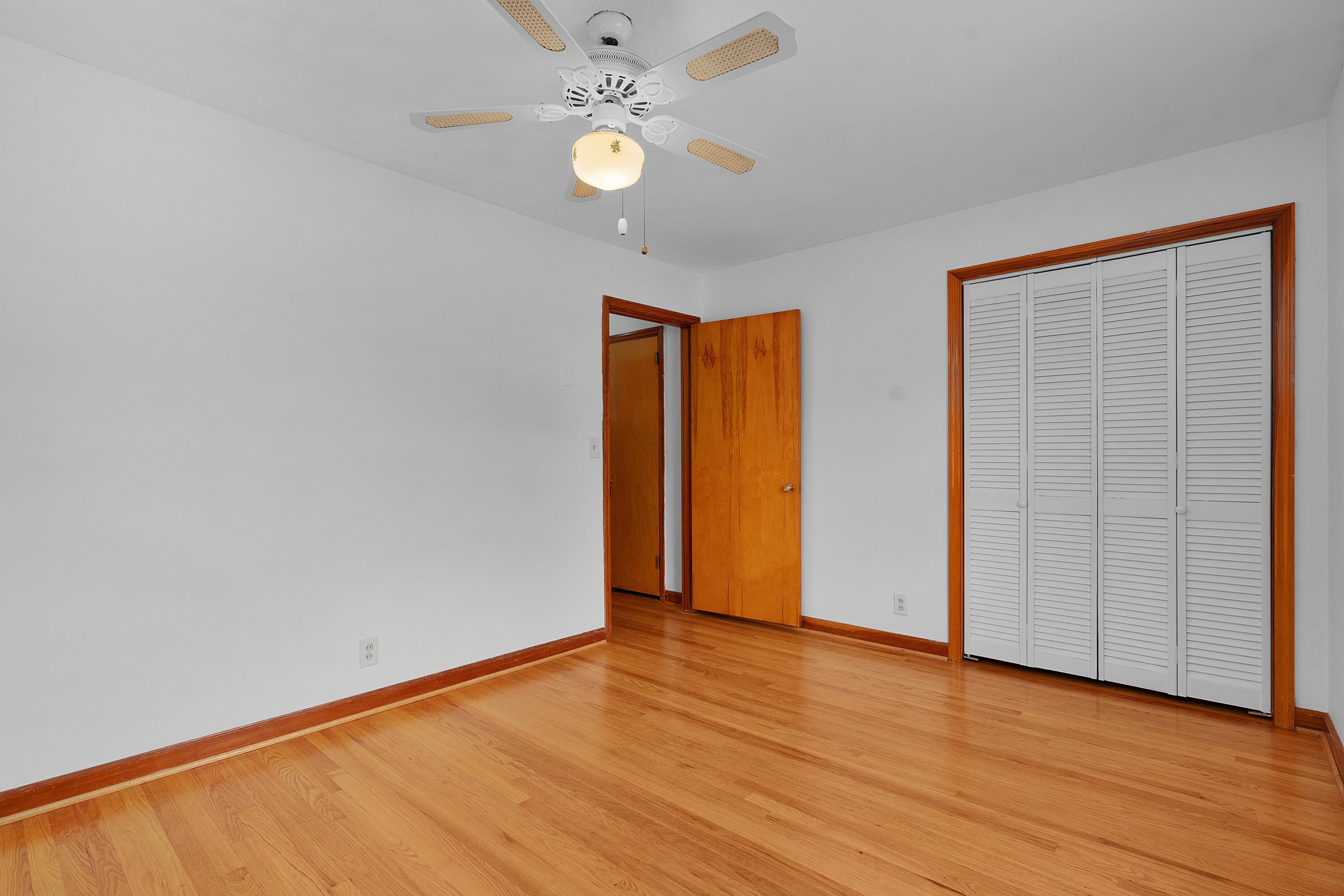 5814 Crestview Drive