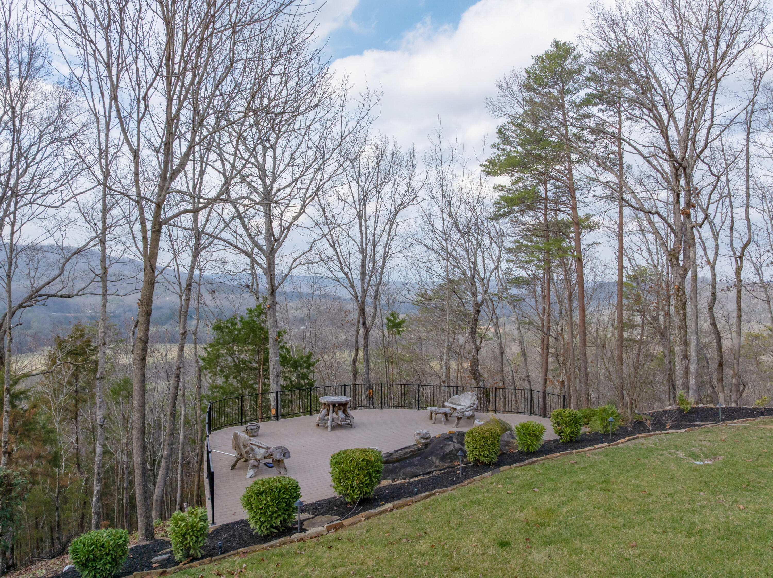 911 New England Road