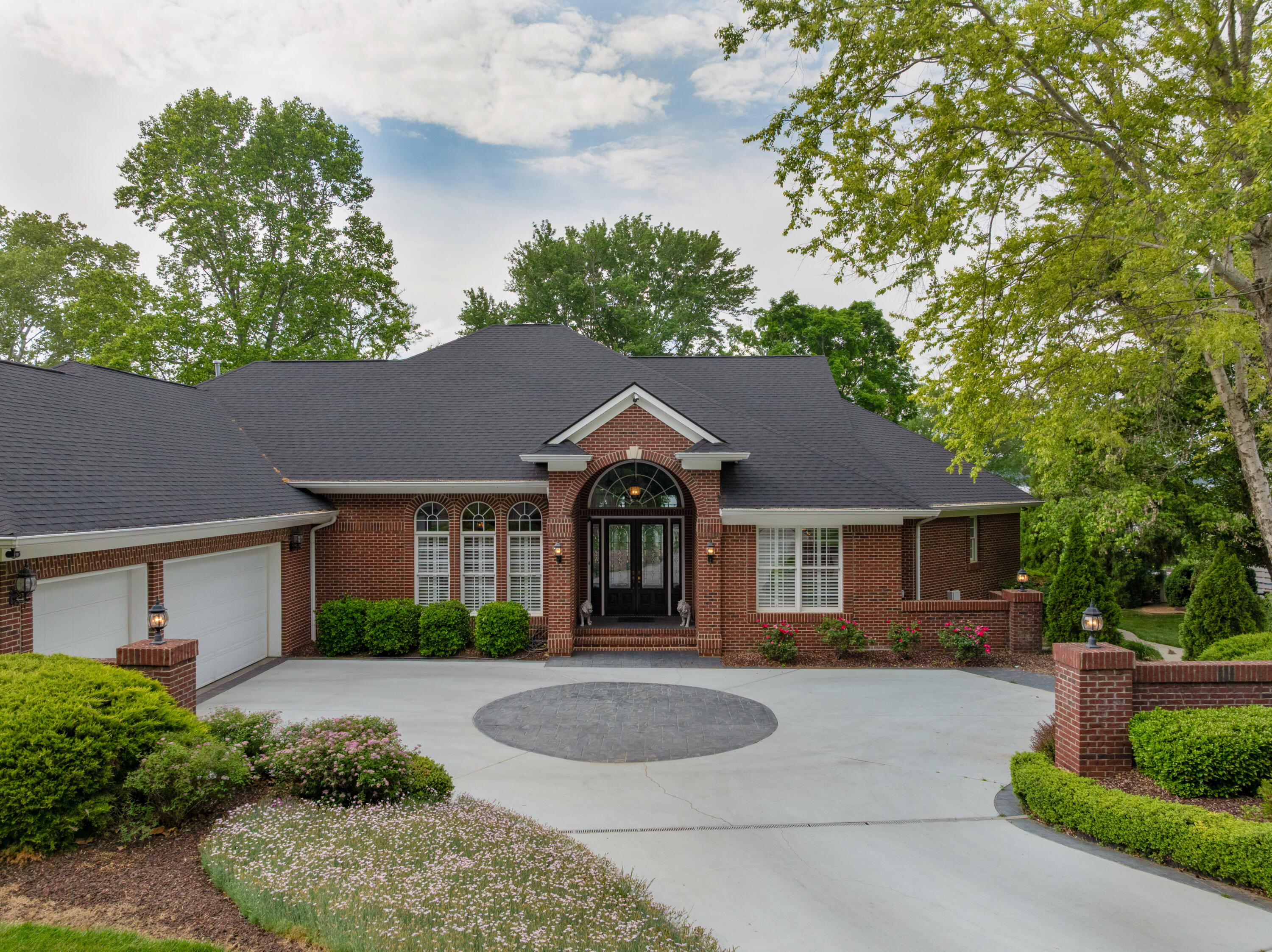 4925 Bal Harbor Circle