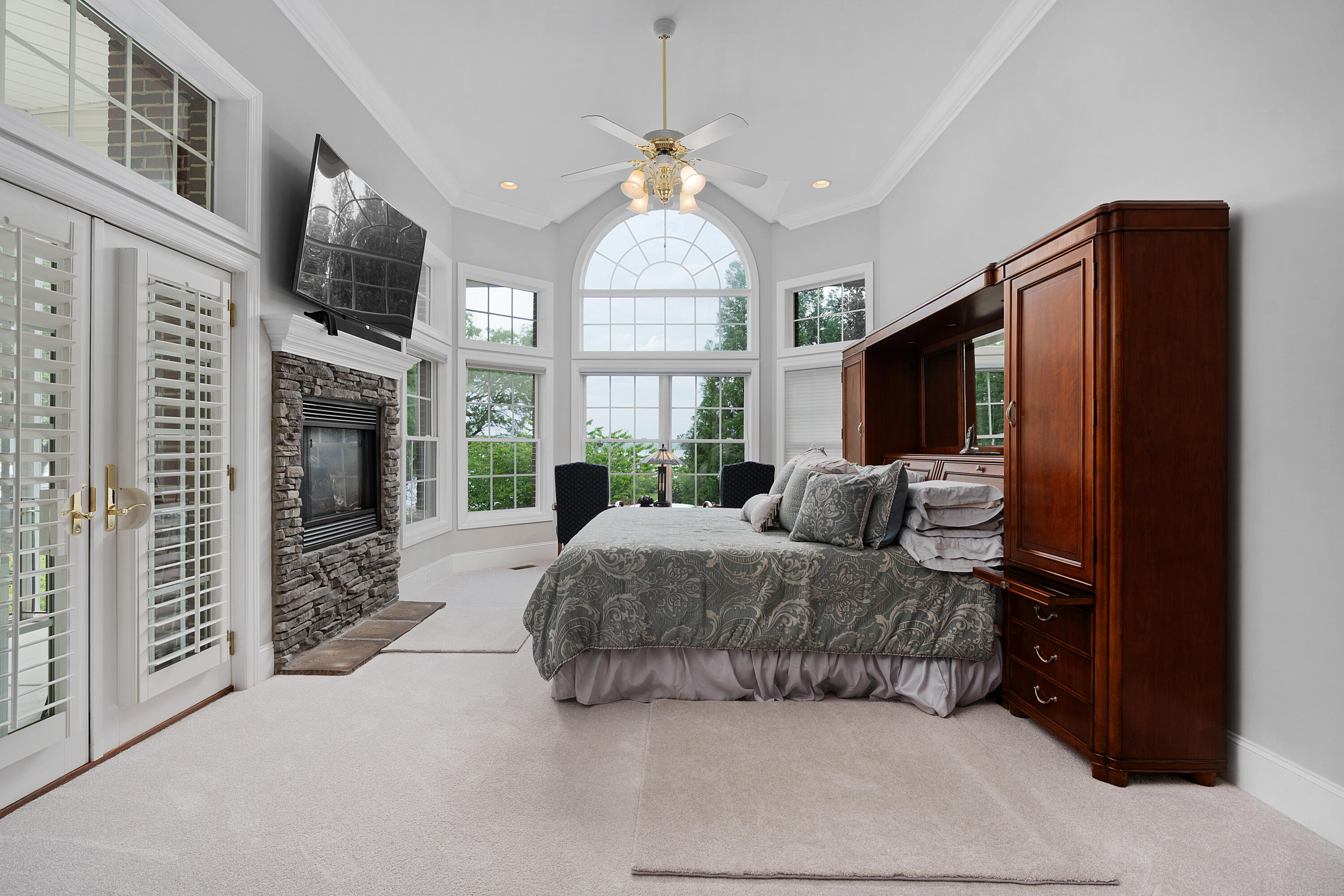 4925 Bal Harbor Circle