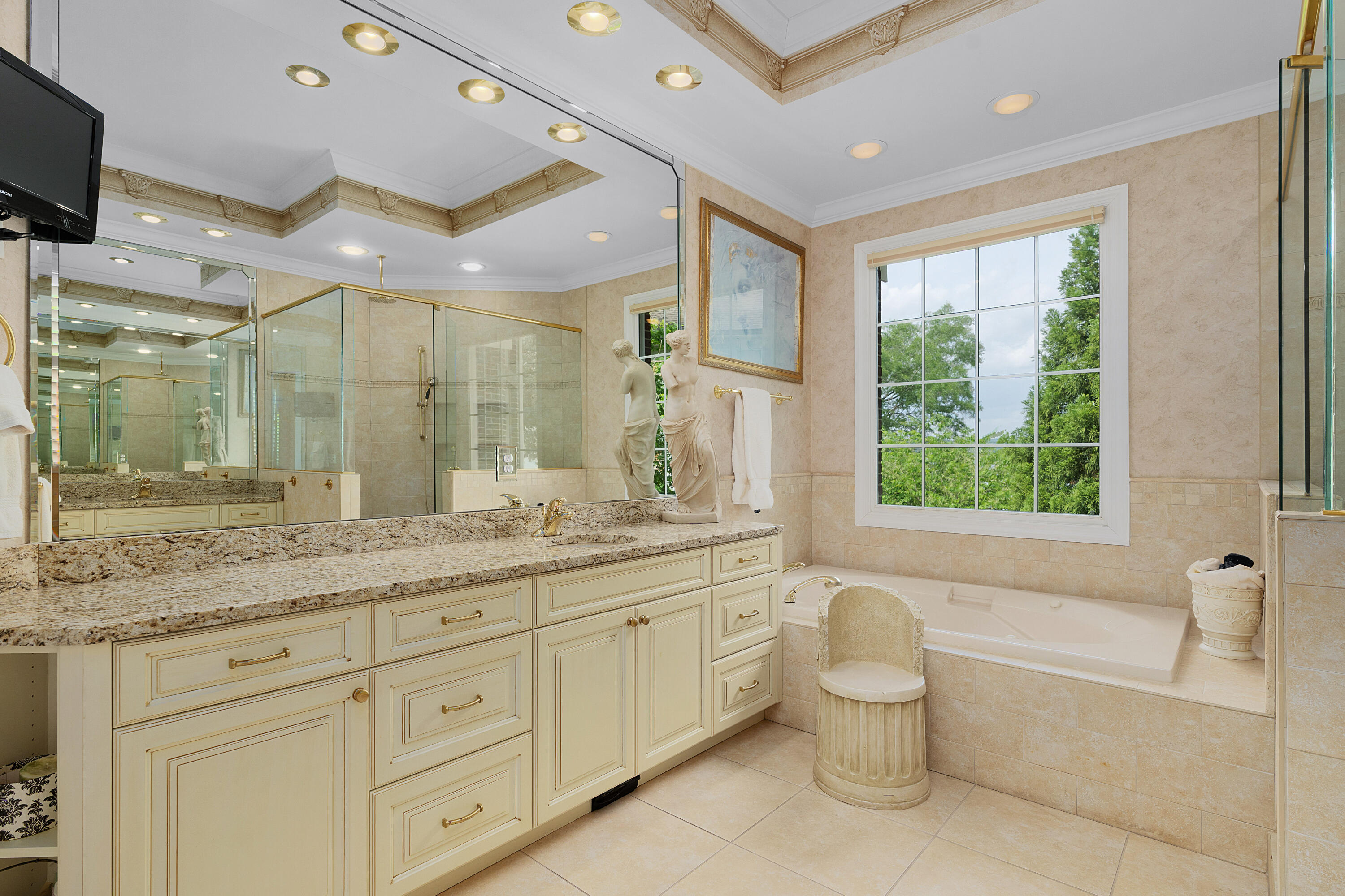 4925 Bal Harbor Circle