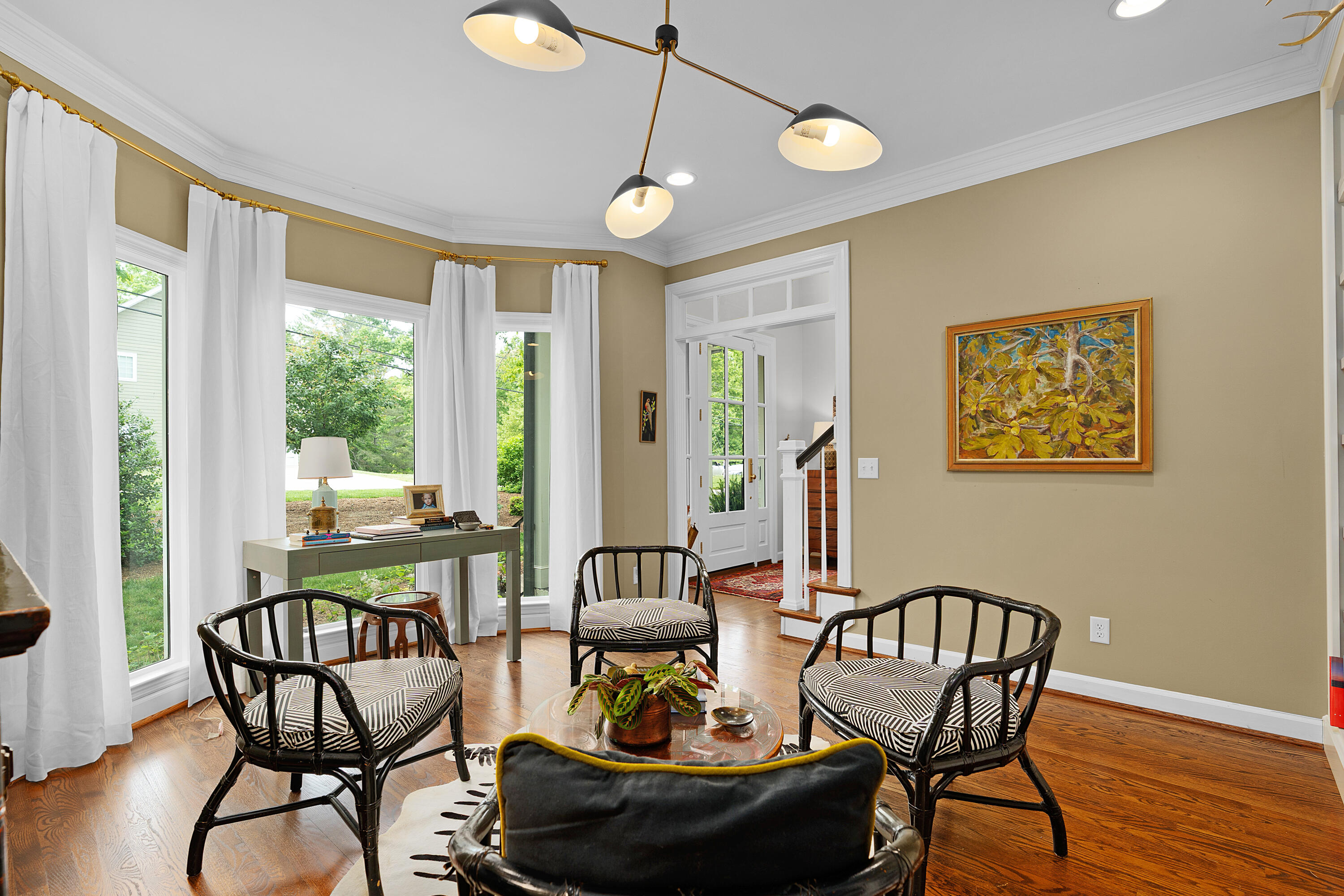 2404 Woodlair Way