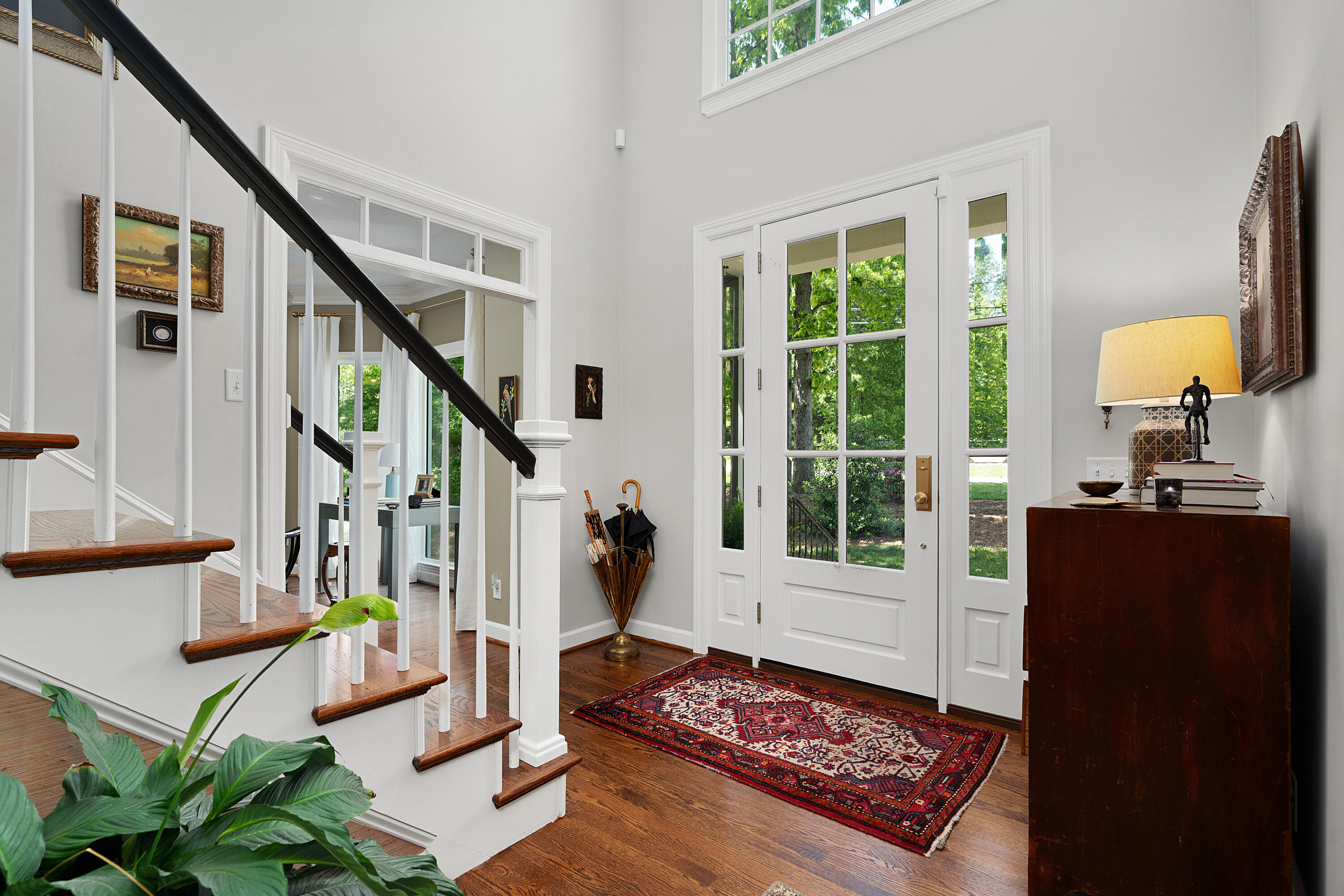 2404 Woodlair Way
