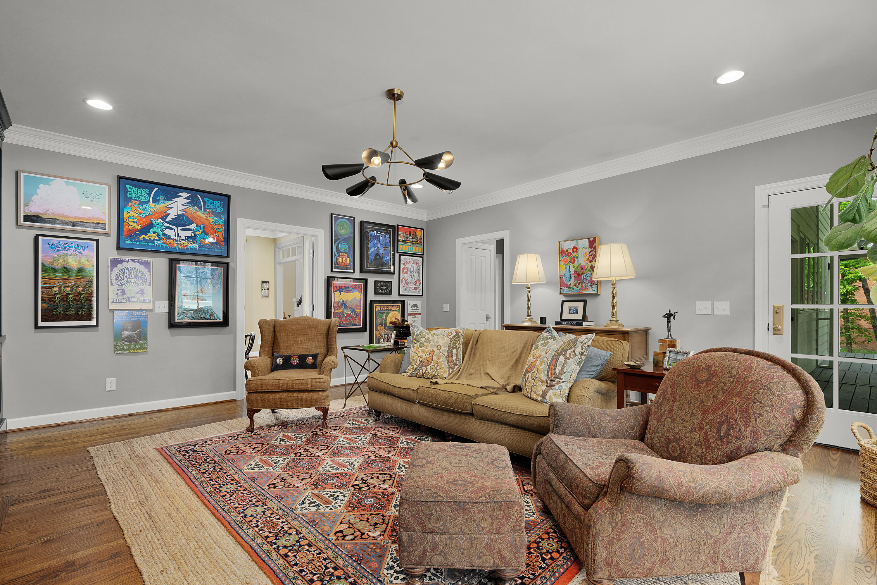 2404 Woodlair Way
