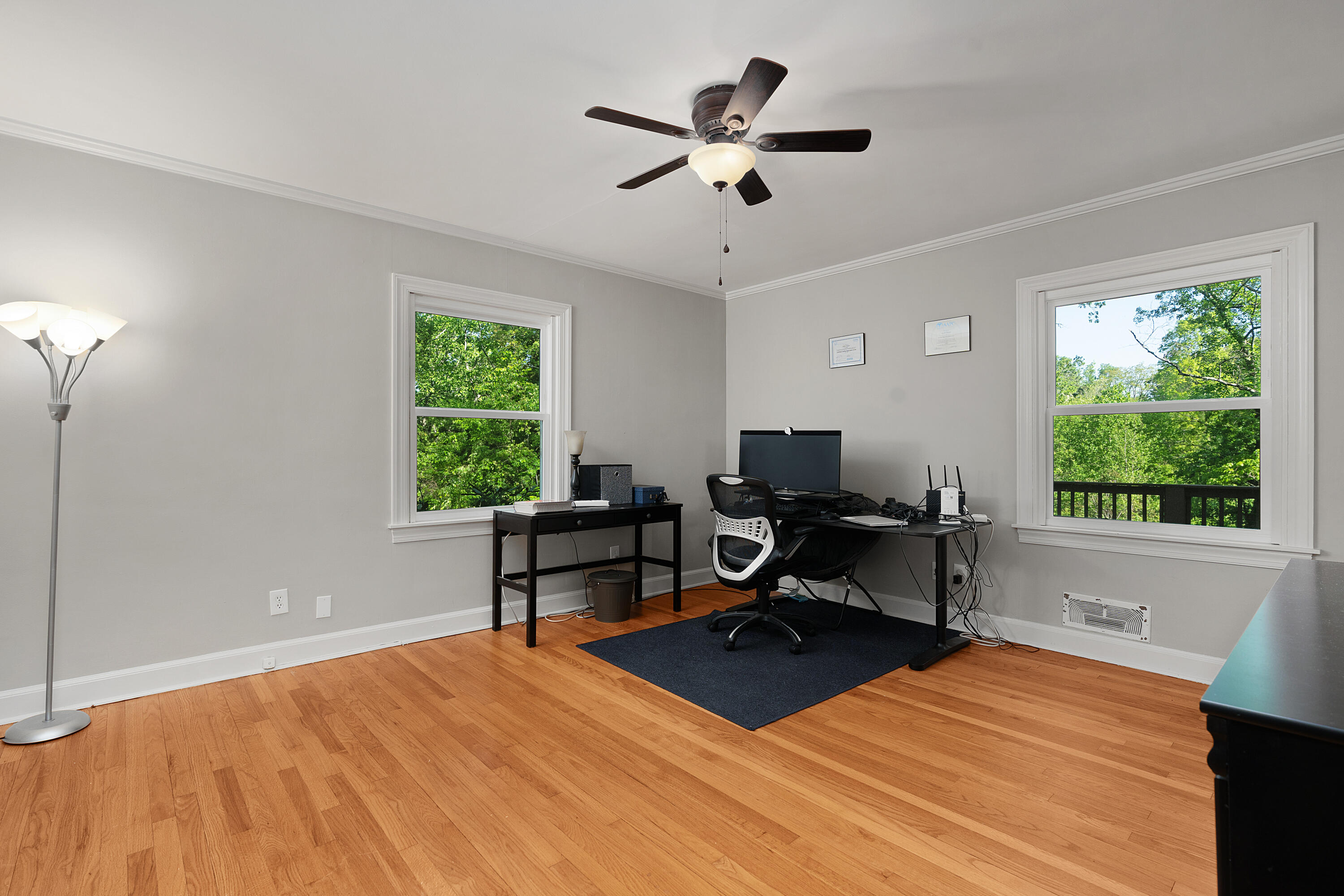 111 Riverpoint Road